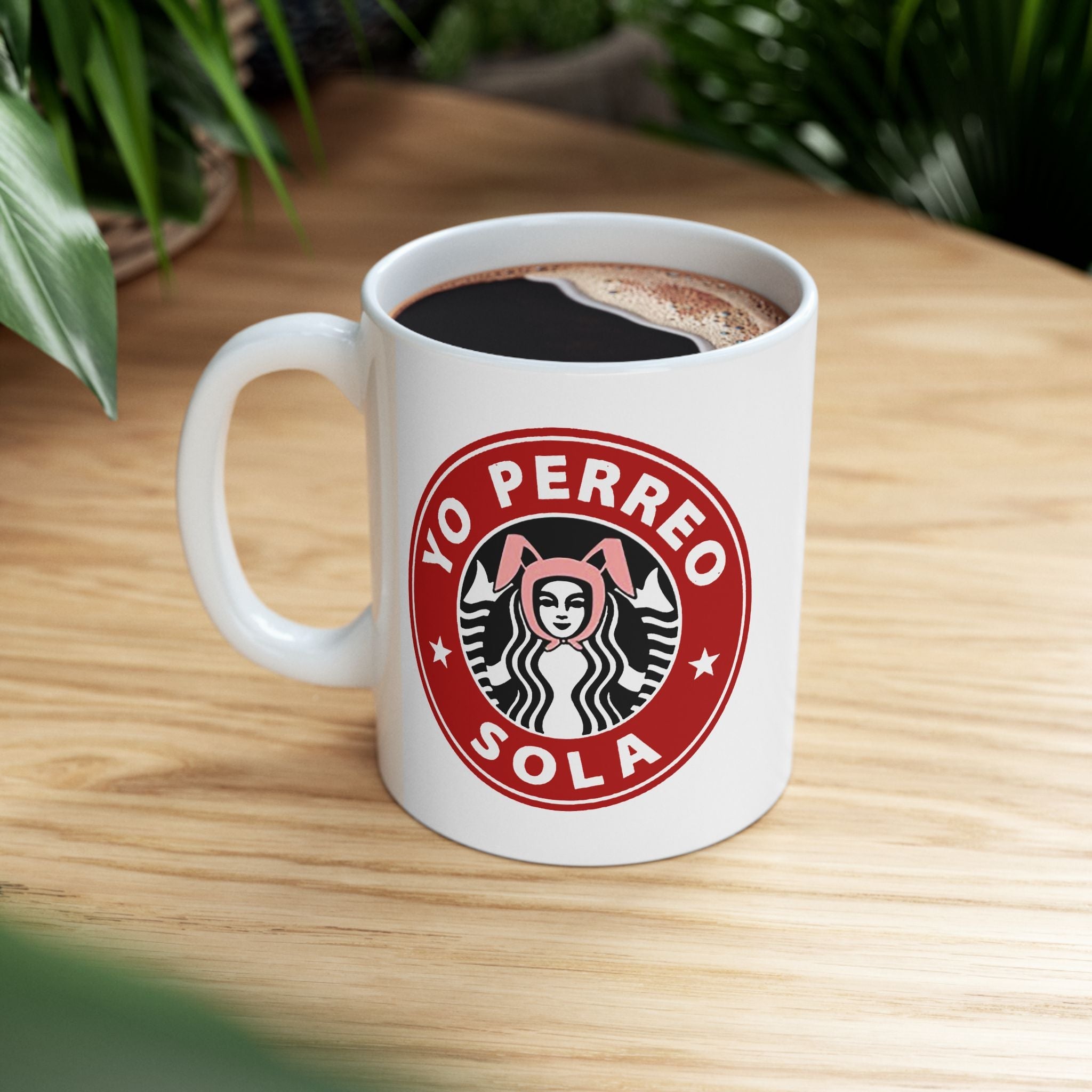 Taza de café Yo Perreo Sola | Letra de Bad Bunny, Productos latinos virales y divertidos | 11 o 15 onzas