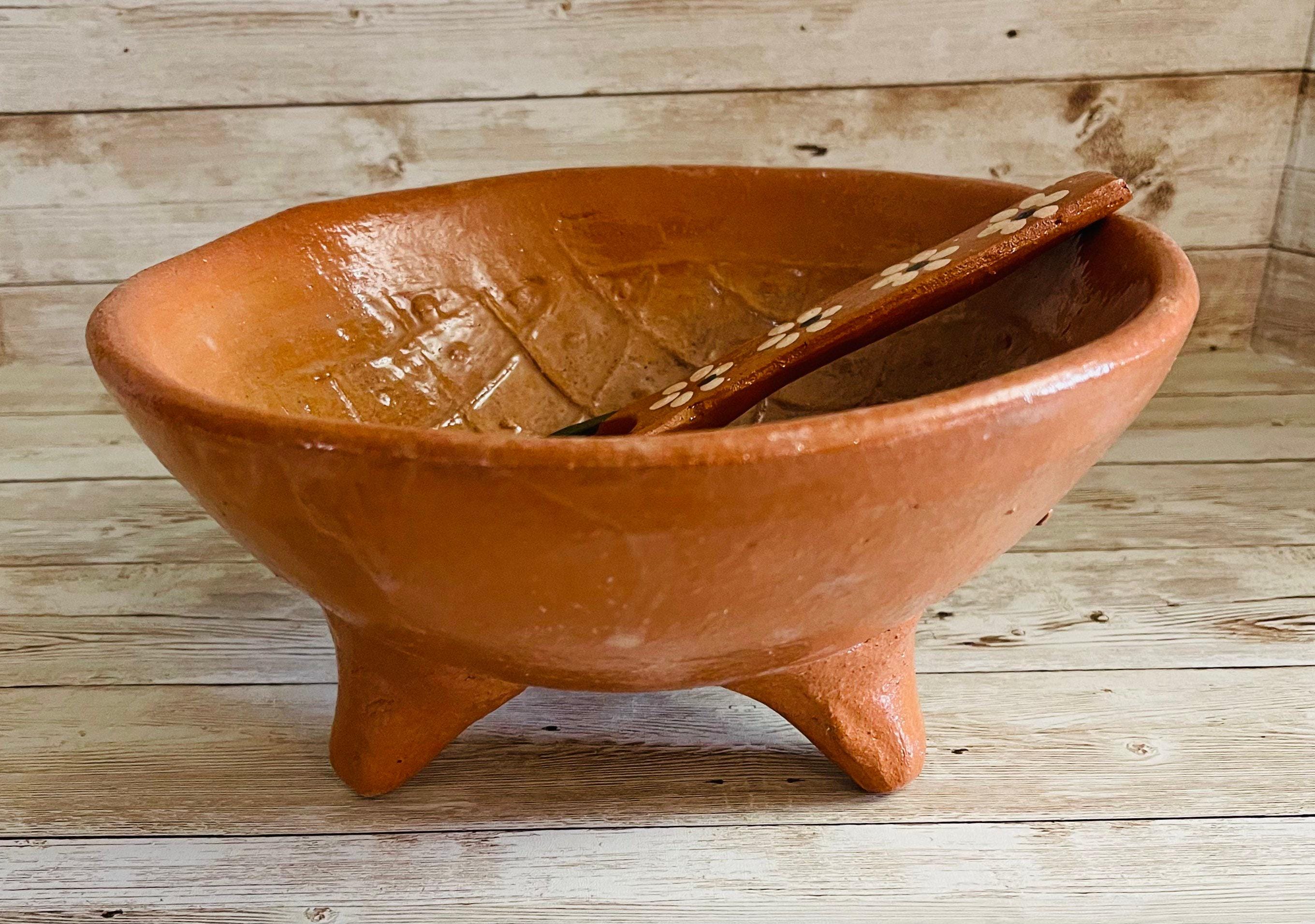 Authentic Mexican Molcajete with Spoon Molcajete Mexicano de Barro con Cuchara