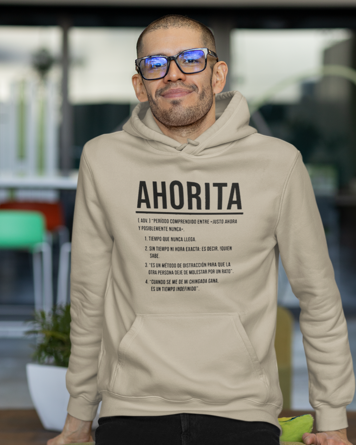AHORITA Definición, Tiempo Que Nunca Llega Sudadera Cálida y Cómoda | Orgullo Latino Divertido | LATINOS 4 THE WORLD