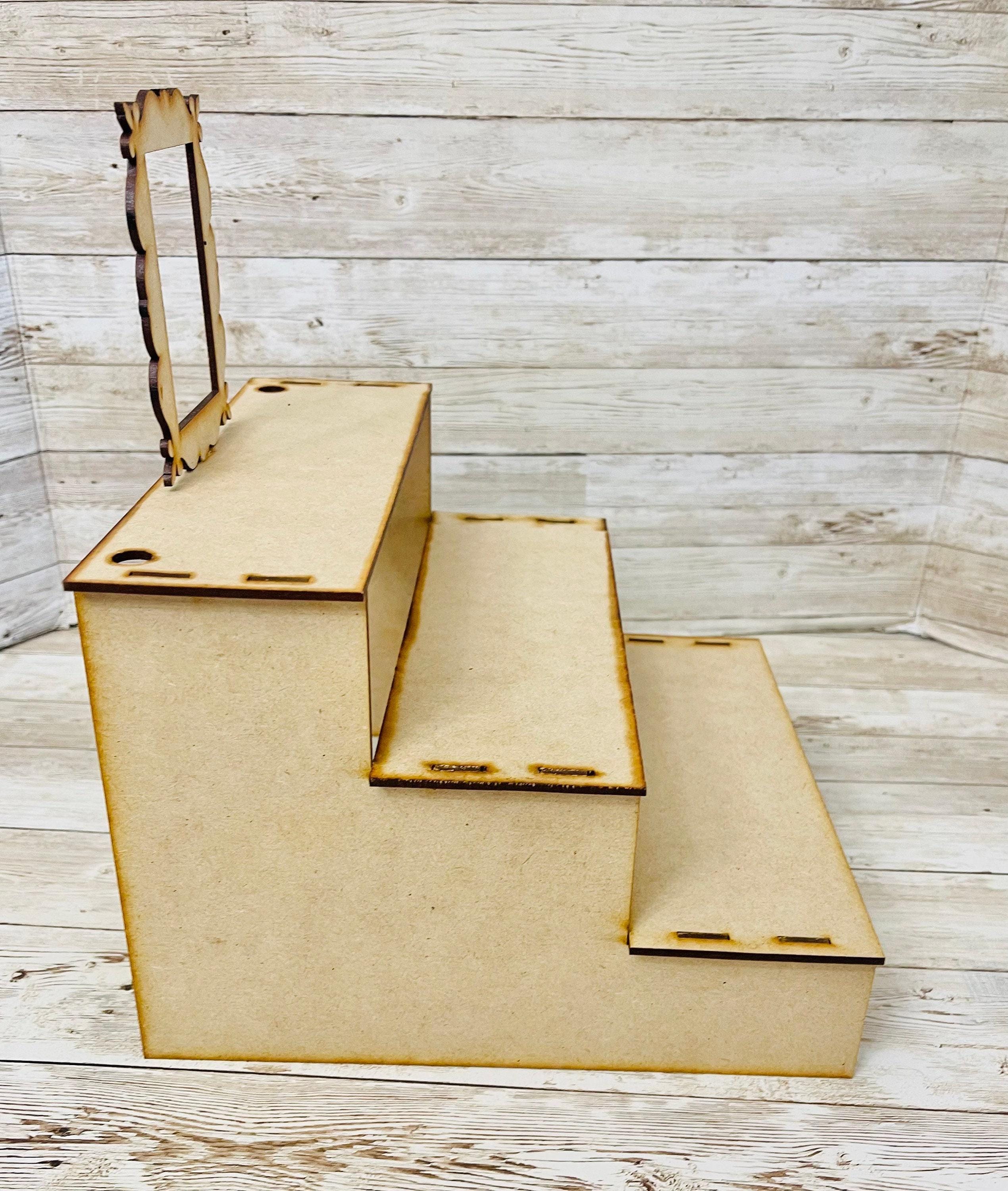 Altar de Ofrenda para Dia De Los Muertos de Madera con Anafre de Barro Day of the Dead Wood Offering Altar with Incense Burner