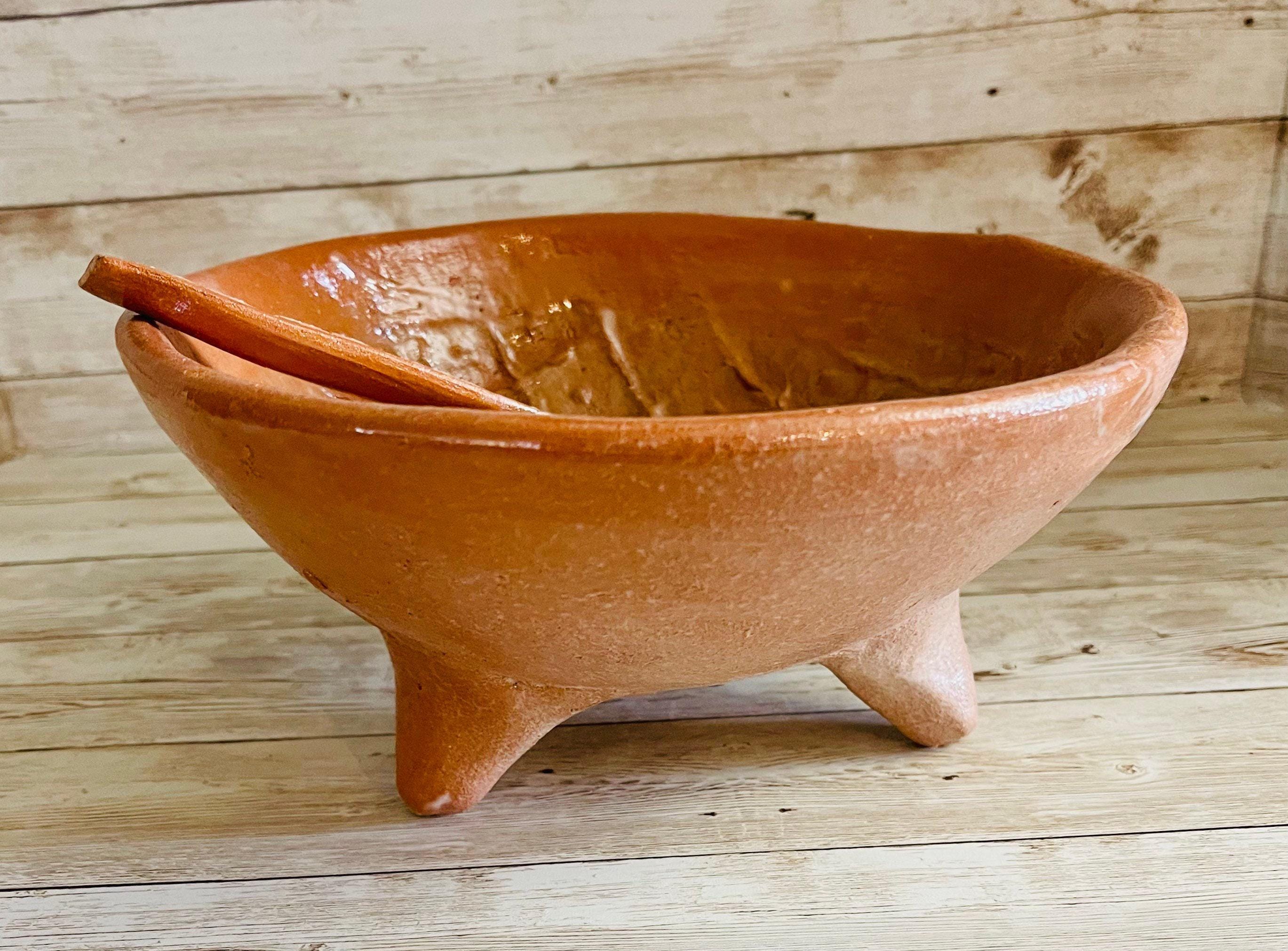 Authentic Mexican Molcajete with Spoon Molcajete Mexicano de Barro con Cuchara