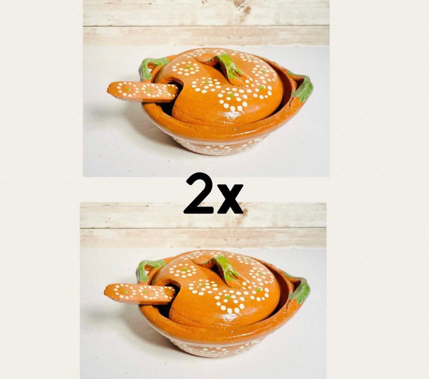 2 Mexican Casseroles 2 Cazuelas de Barro con Tapa