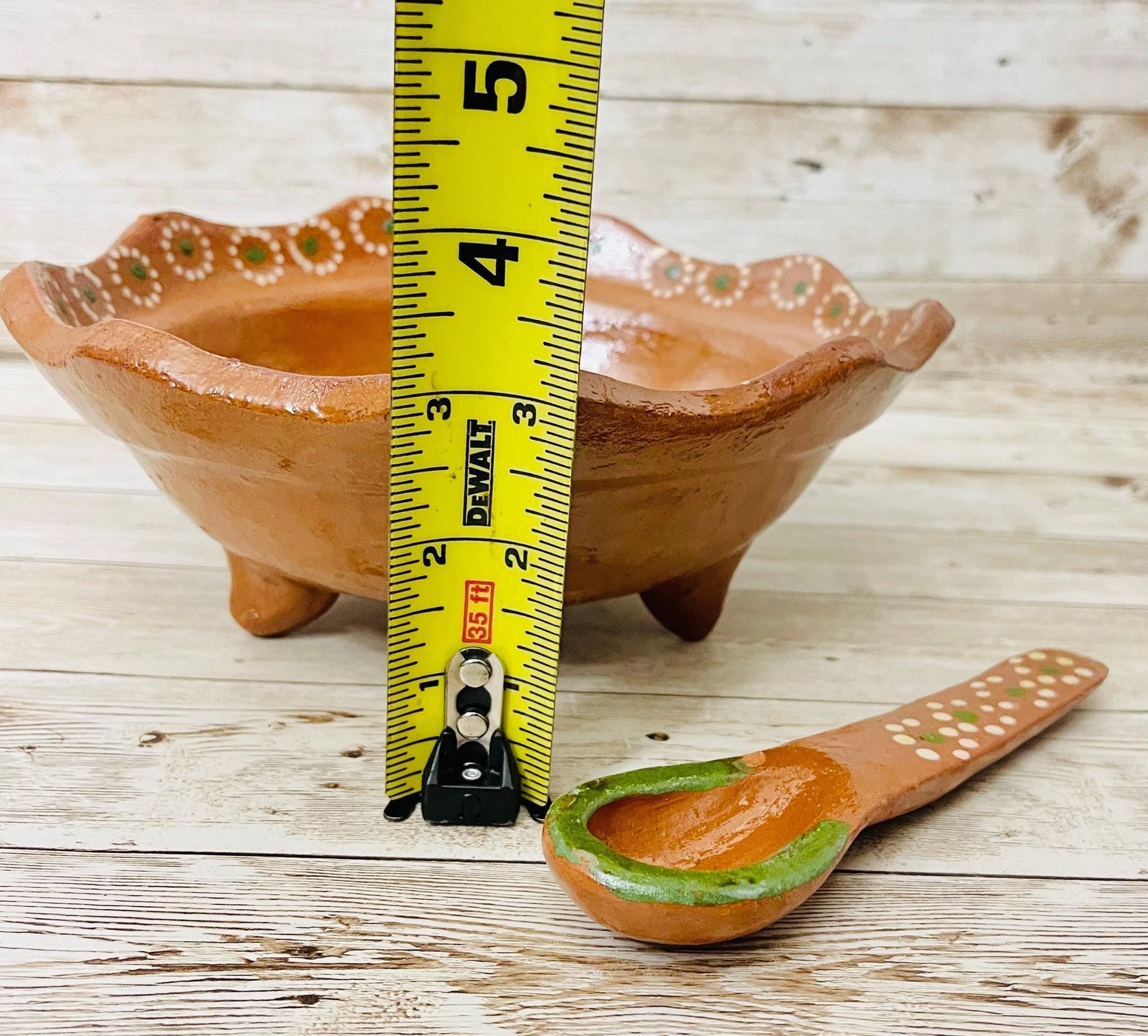 Authentic Mexican Molcajete with Spoon Molcajete Mexicano de Barro con Cuchara