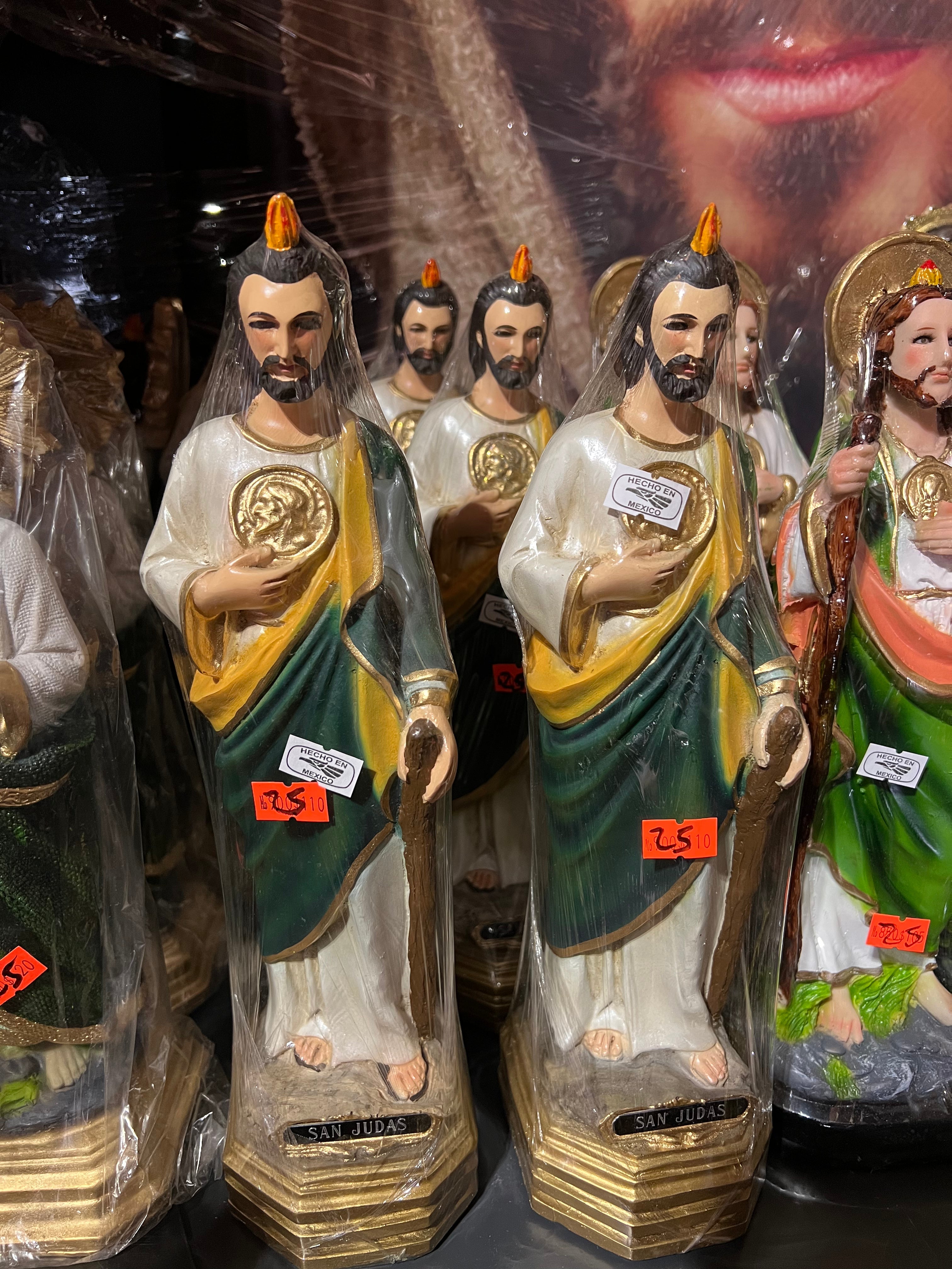 Estatua Mediana de San Judas