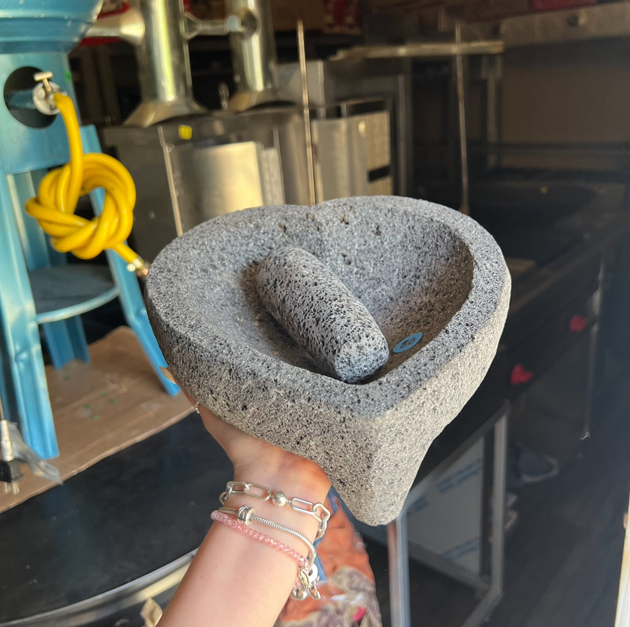 Molcajete Corazón Original 100% Volcánico
