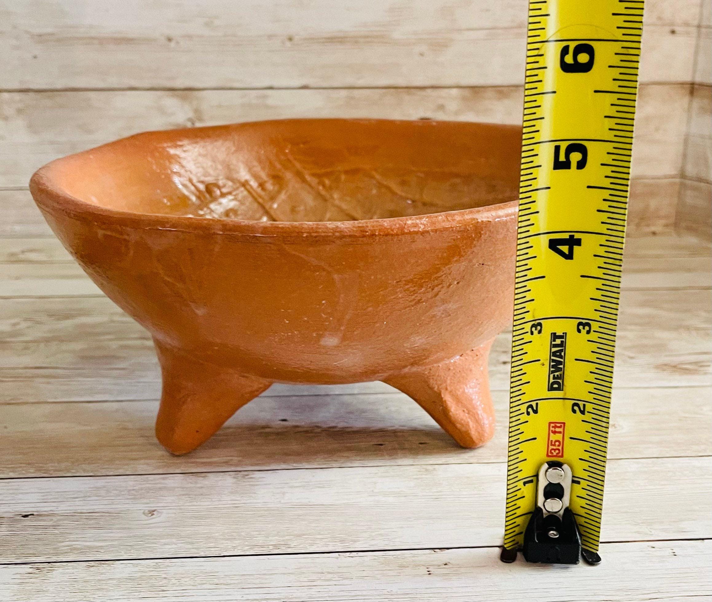 Authentic Mexican Molcajete with Spoon Molcajete Mexicano de Barro con Cuchara