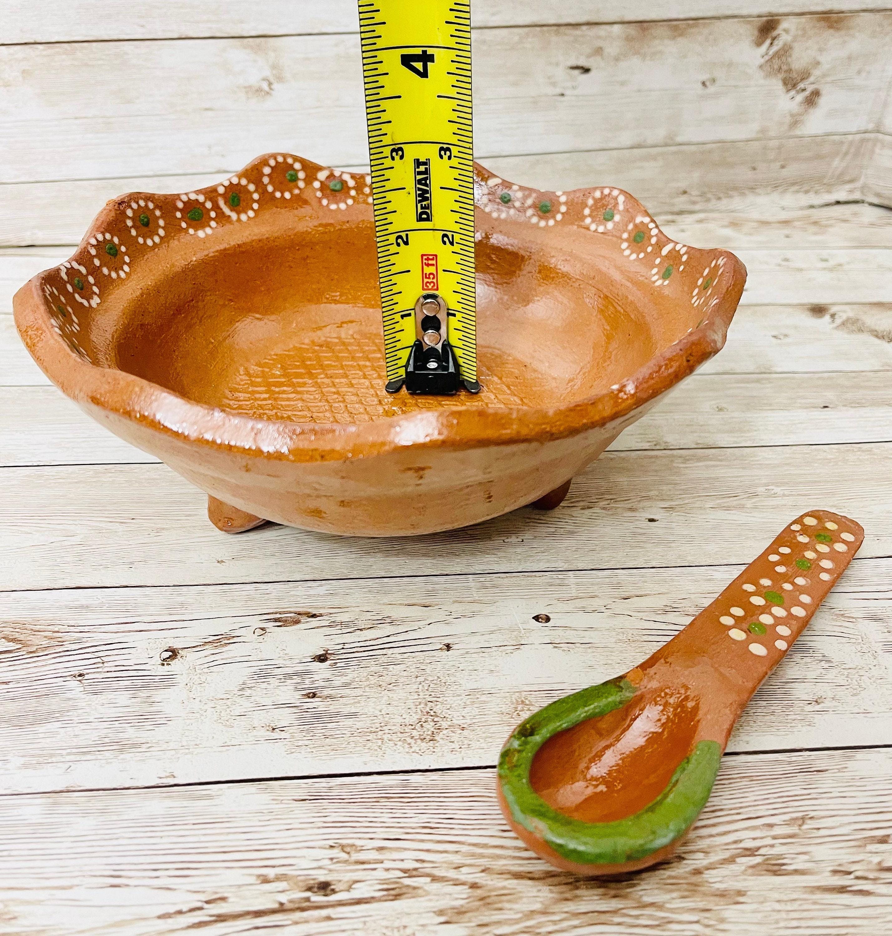 Authentic Mexican Molcajete with Spoon Molcajete Mexicano de Barro con Cuchara