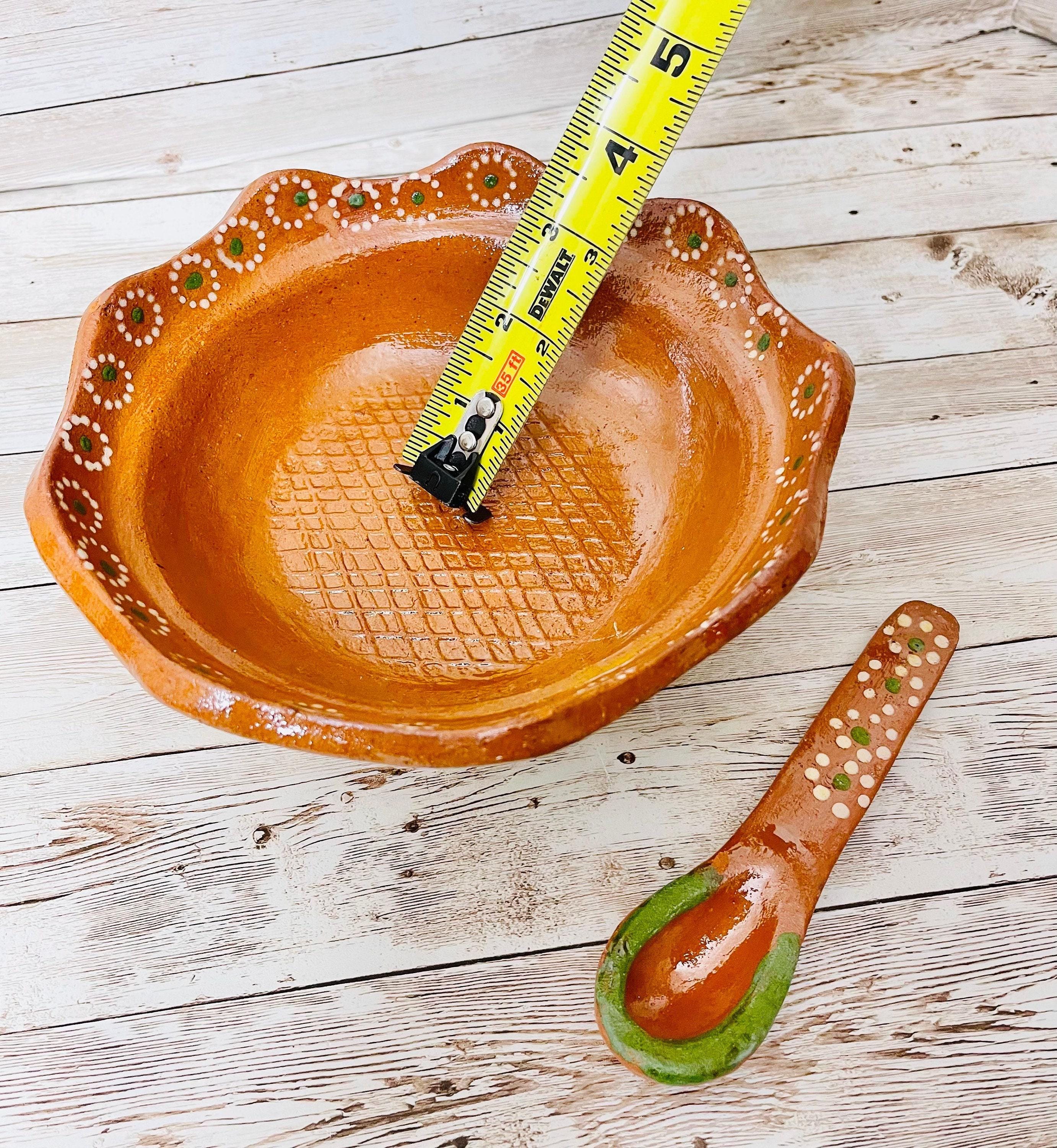 Authentic Mexican Molcajete with Spoon Molcajete Mexicano de Barro con Cuchara