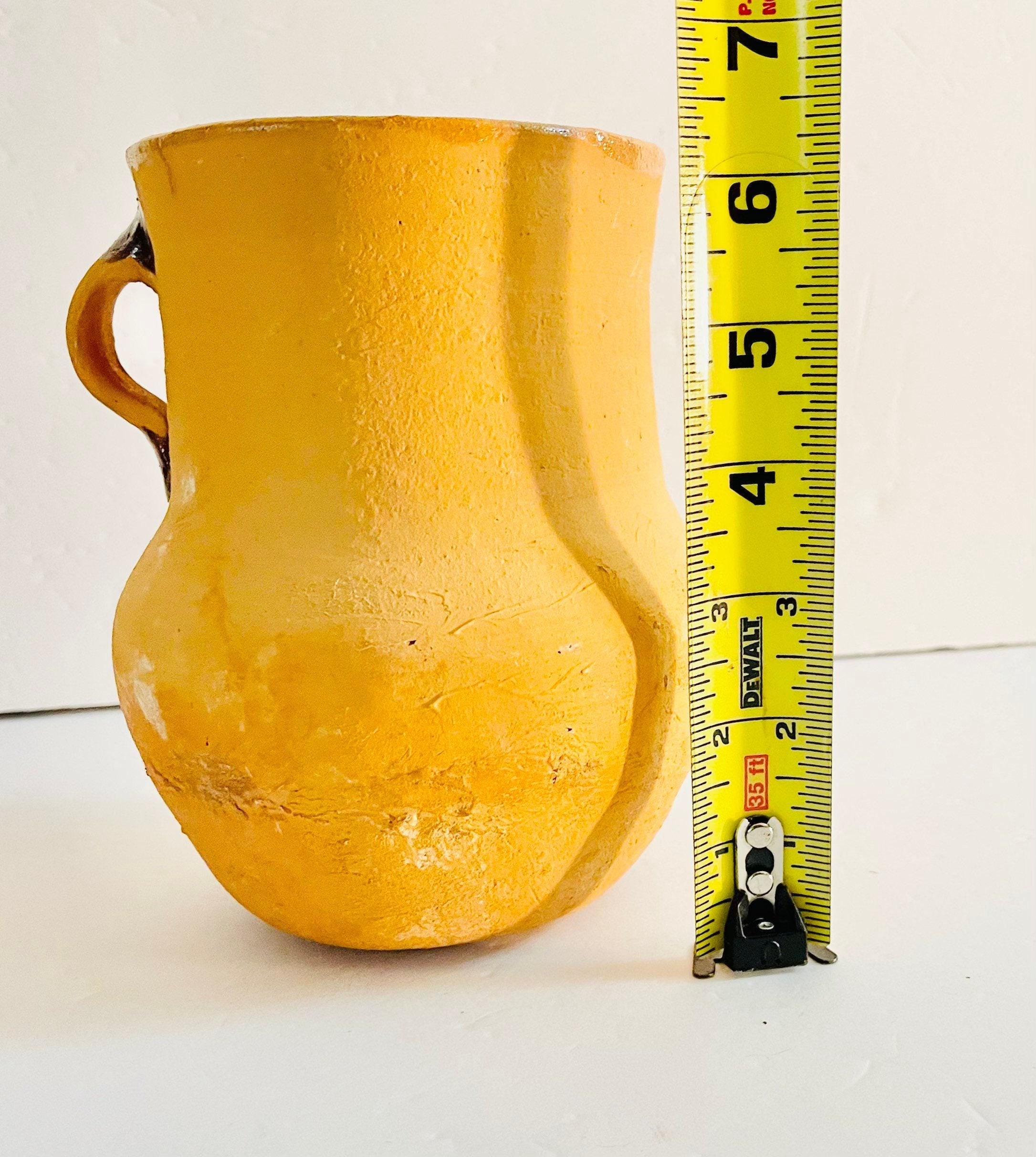 Cantaritos de Barro Clay Cups 5 and 6 Inches Tall