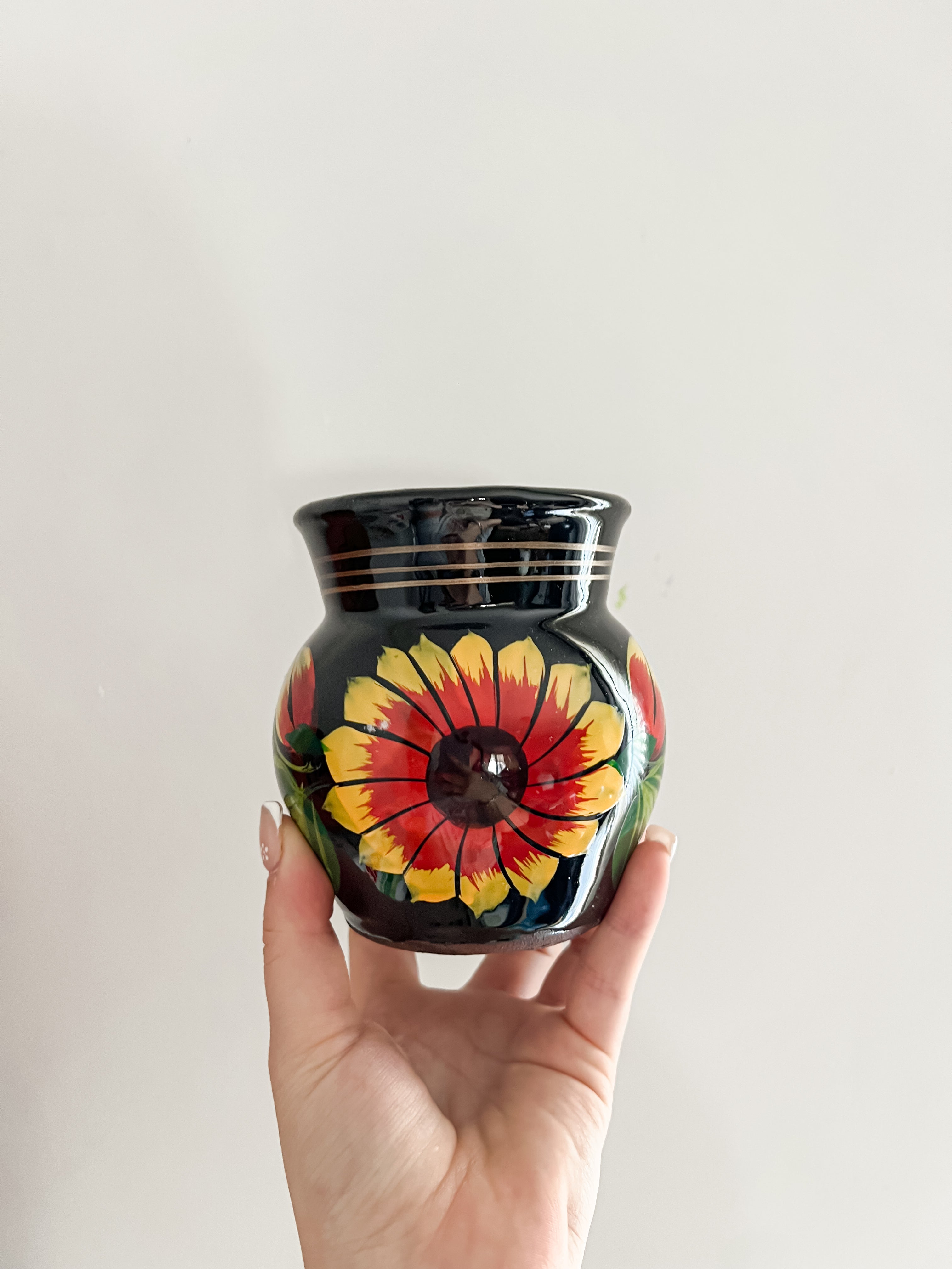 Taza artesanal de barriga Girasol