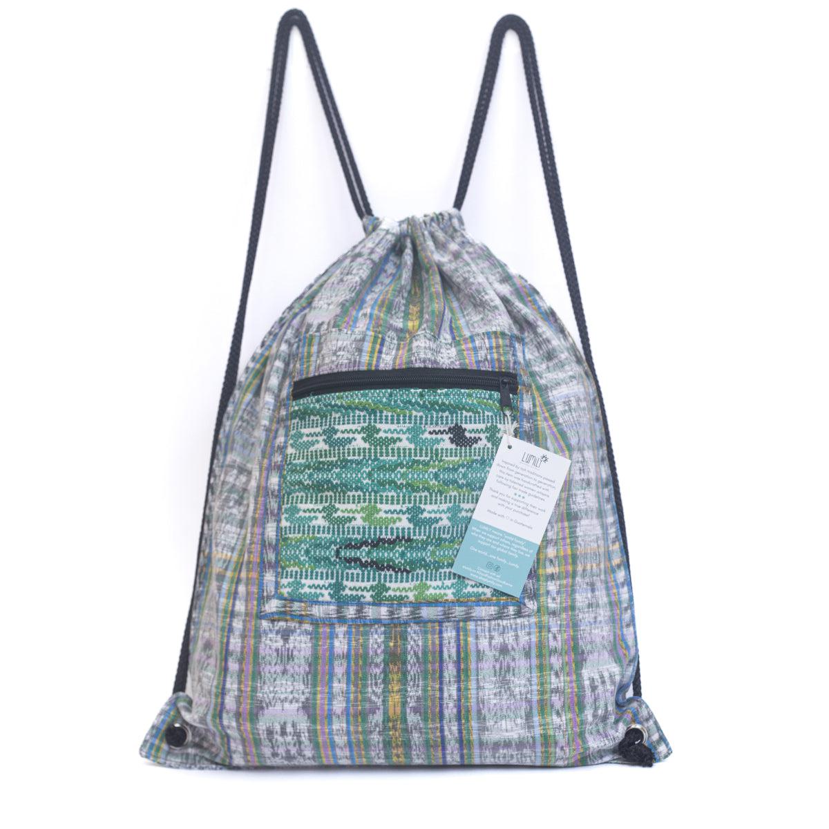 Mochila Salsa Upcycled Corte - Artesanía guatemalteca única