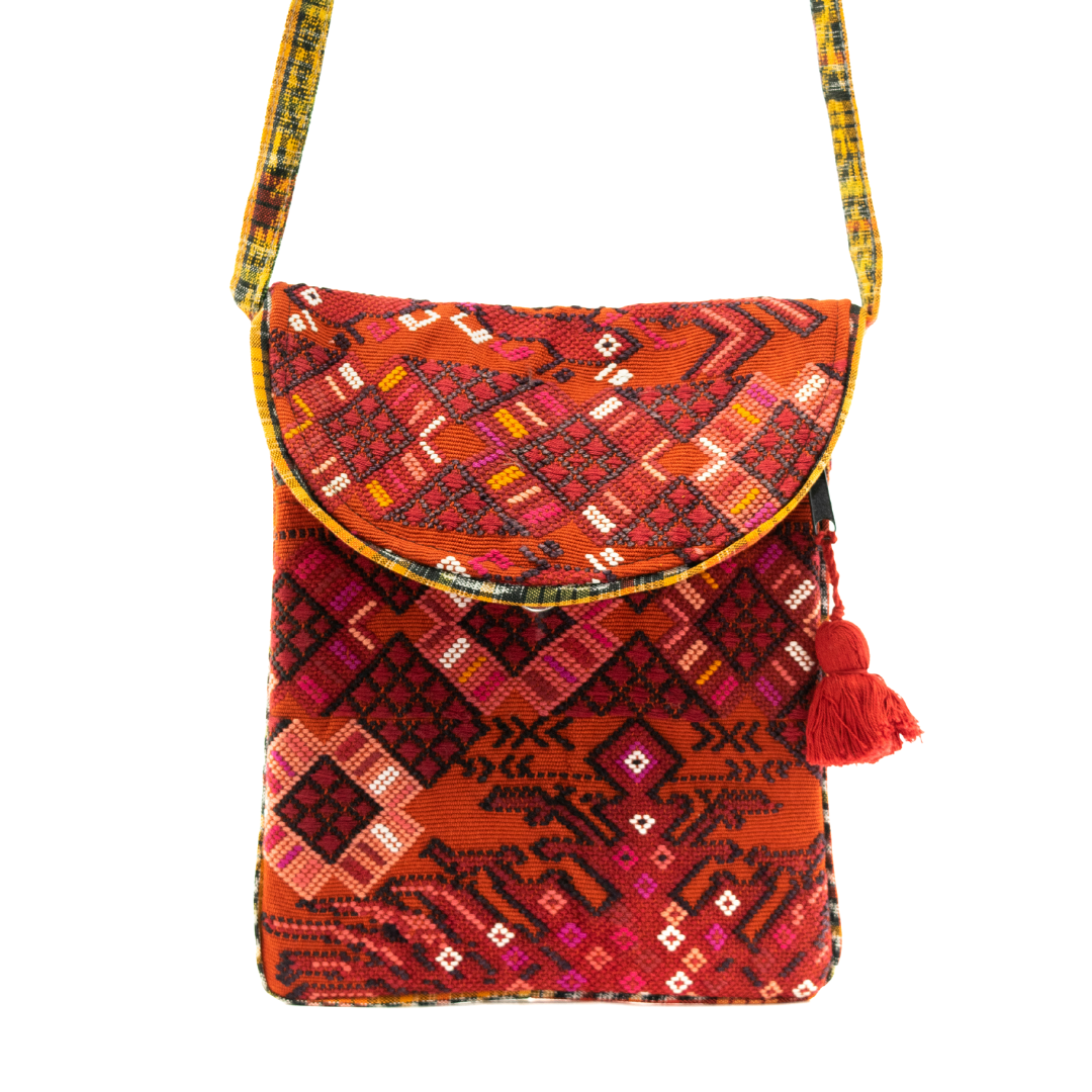 Bandolera de huipil reciclado única - Guatemala