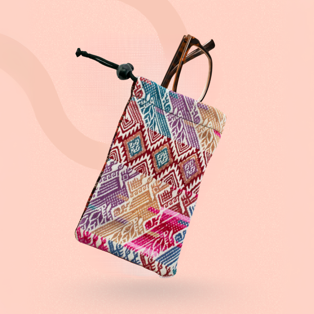 Seleccionar color: Estuche de gafas de sol | Gafas de ver de textil reciclado — Huipil único en su clase - Guatemala