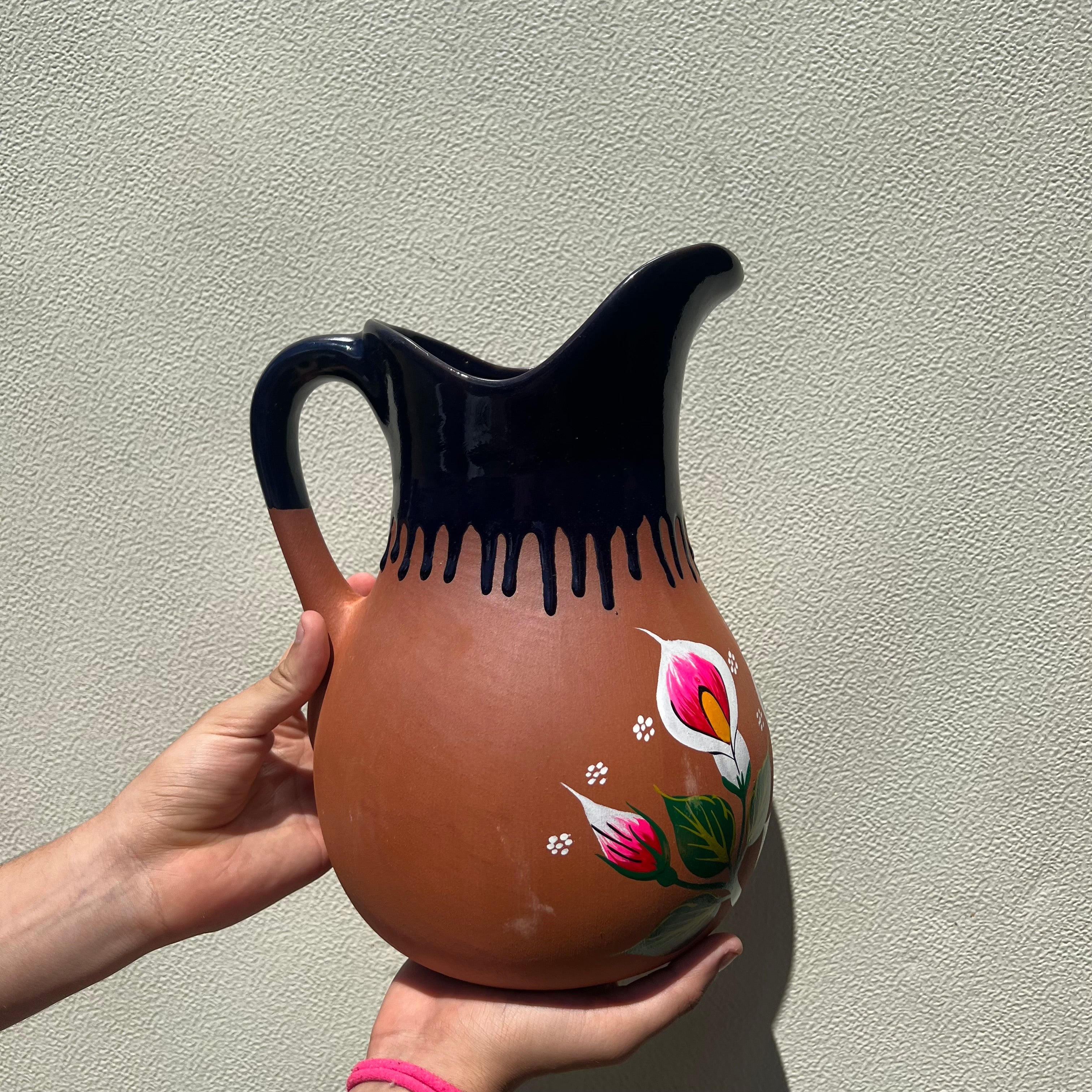 Juego de jarra y tazas de cerámica