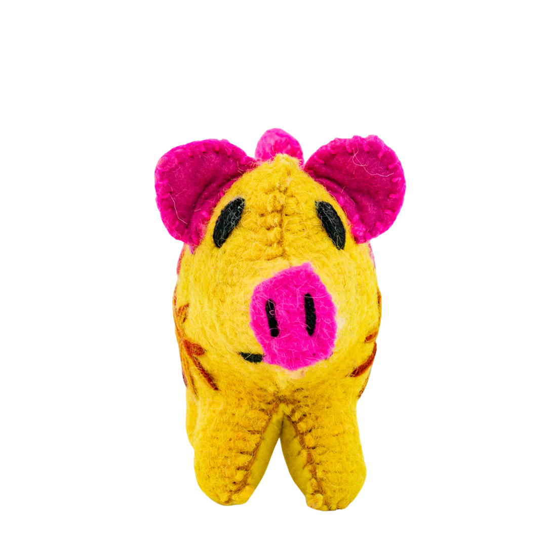 Rosie the Pig: Decoración boho de lana reciclada - México