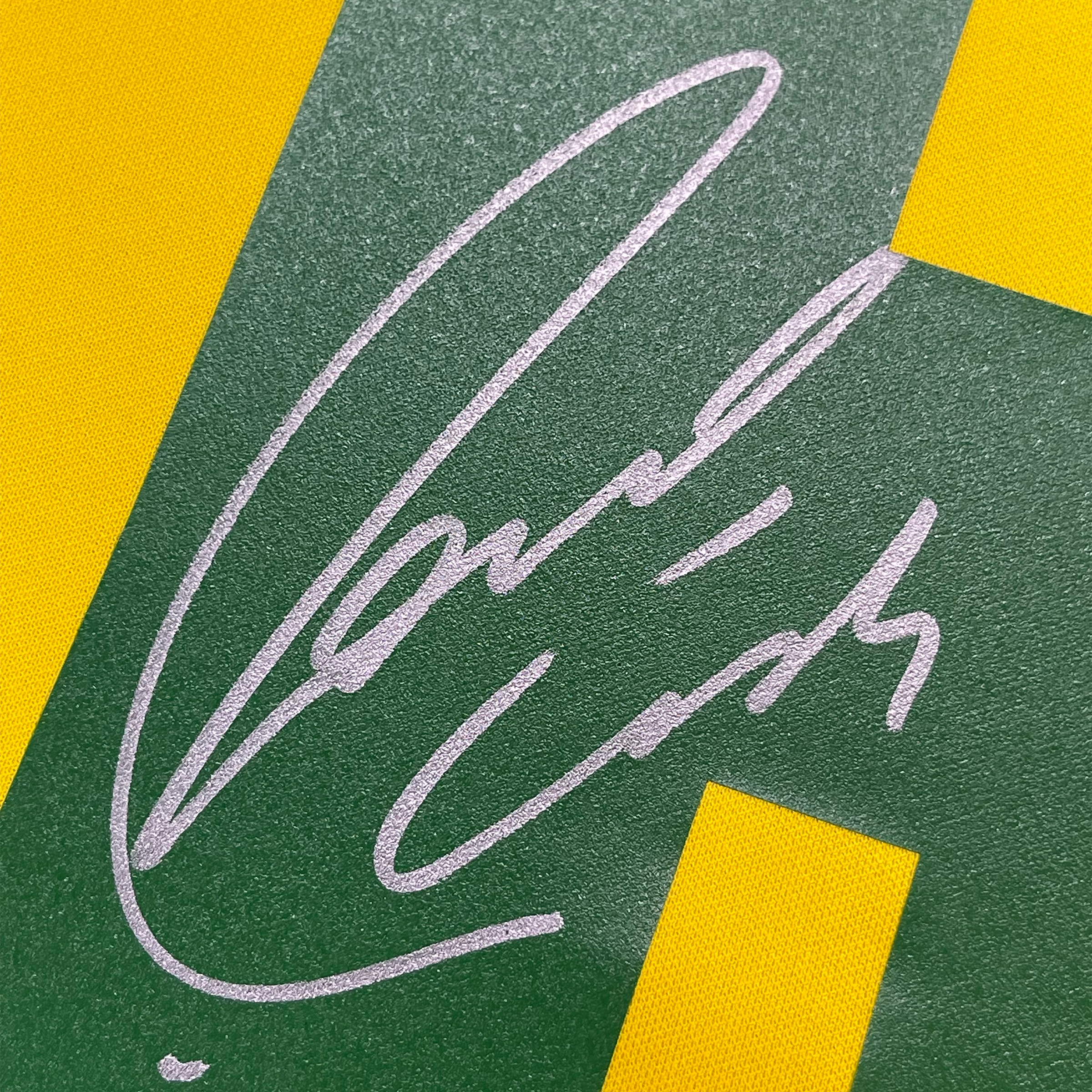 Camiseta de fútbol retro amarilla de Roberto Carlos de Brasil, autografiada/firmada, enmarcada, de 35x39, con certificado de autenticidad Beckett BAS