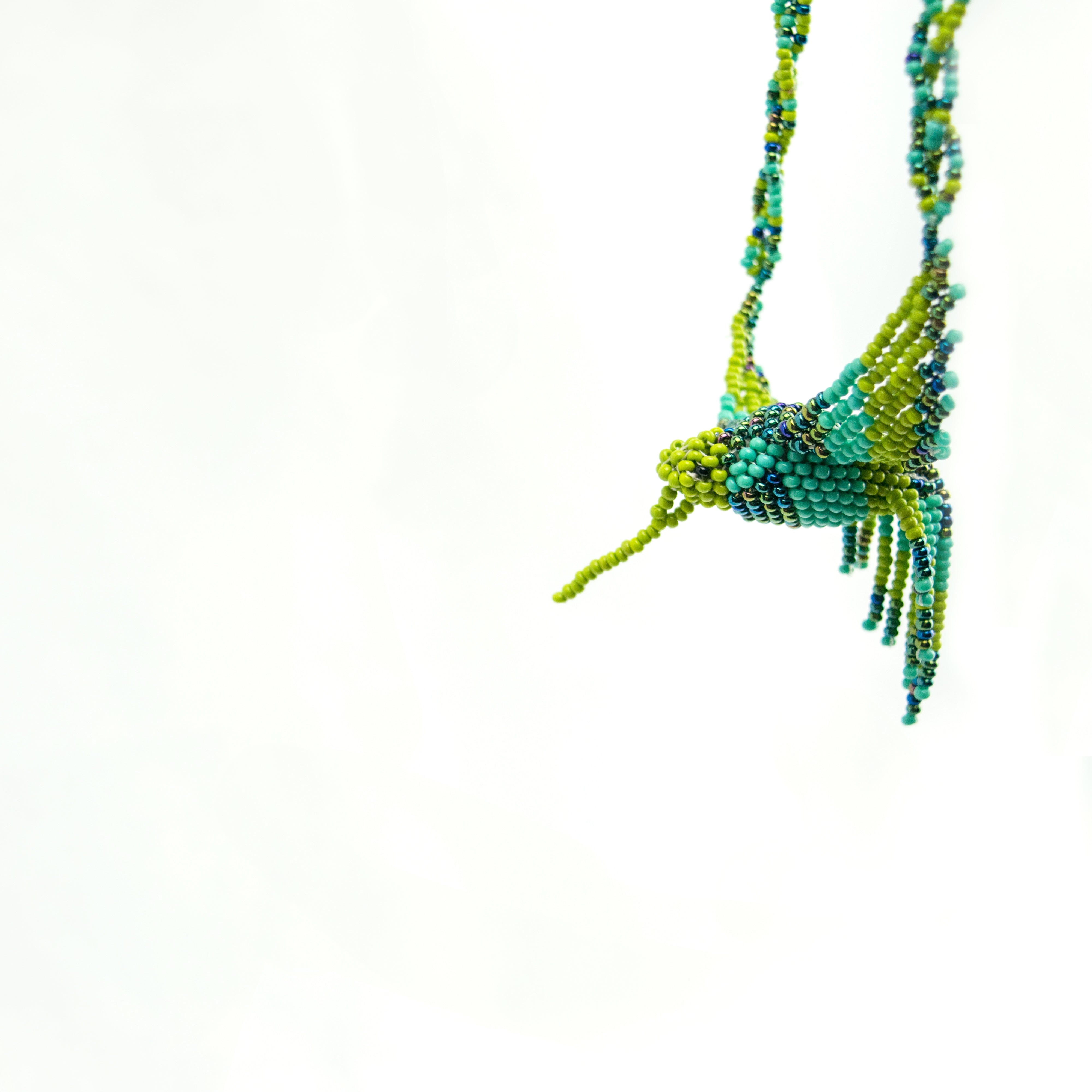 Collar de cuentas de colibrí surtido - Guatemala