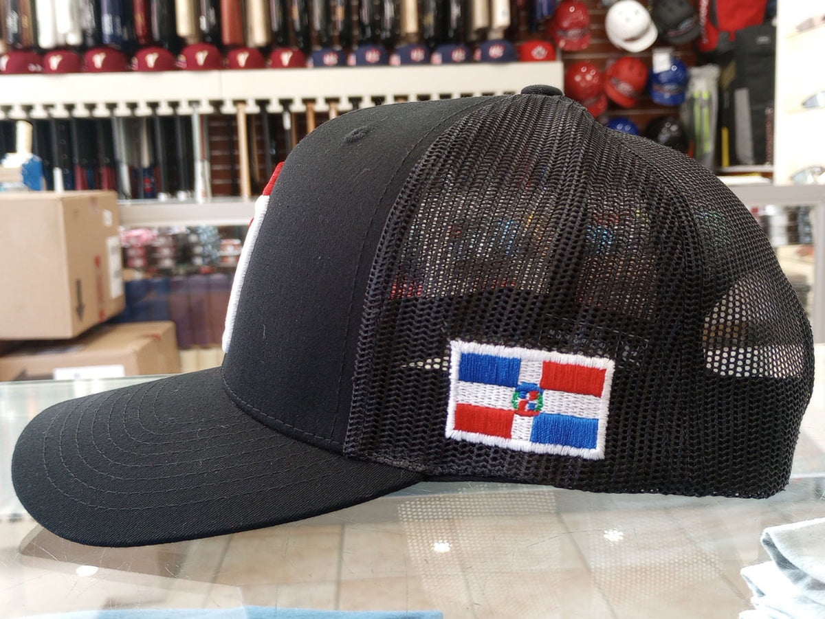 Gorra de malla Royal Roja RD República Dominicana con cierre a presión