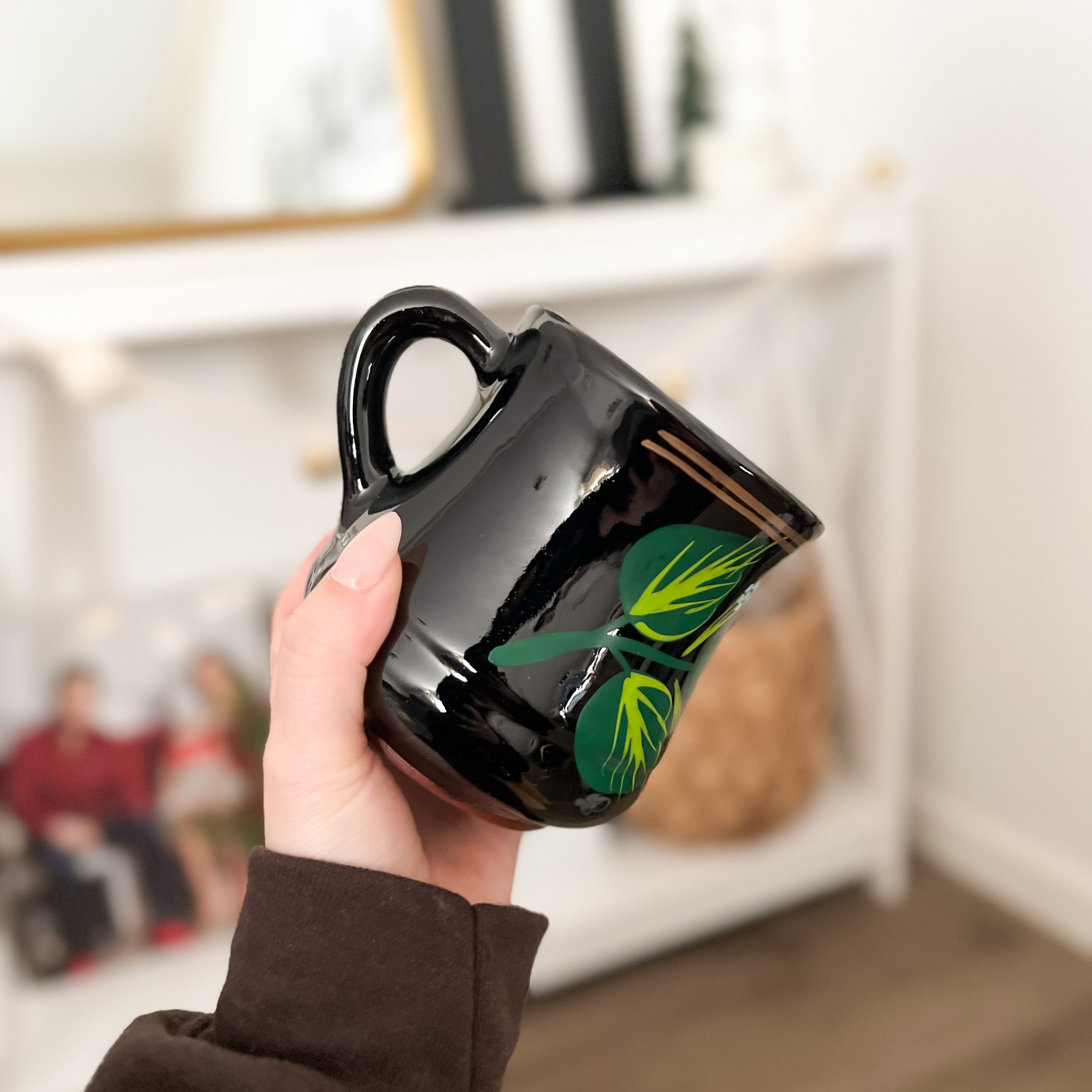 Taza curva artesanal Tulipán