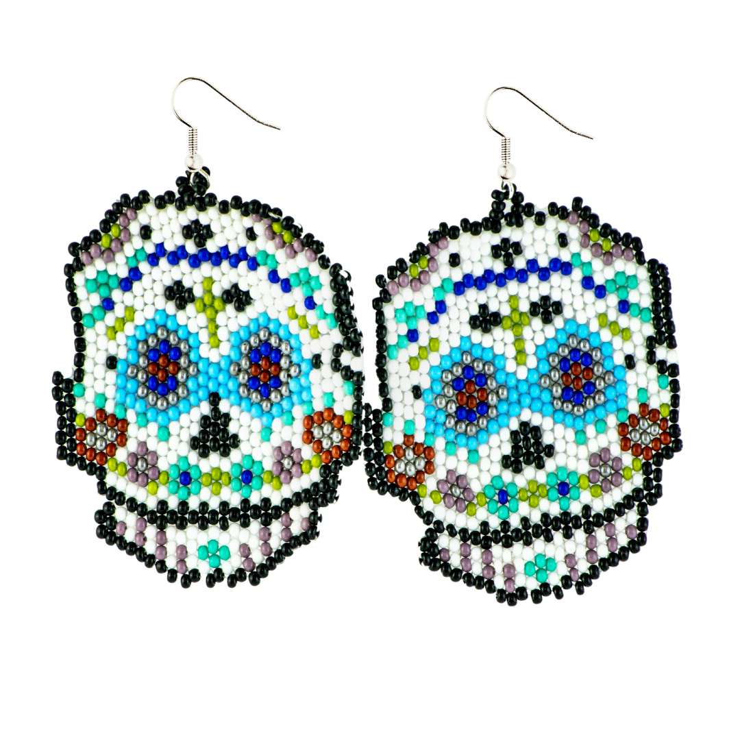 Pendientes de calavera de azúcar con cuentas de semillas - Guatemala