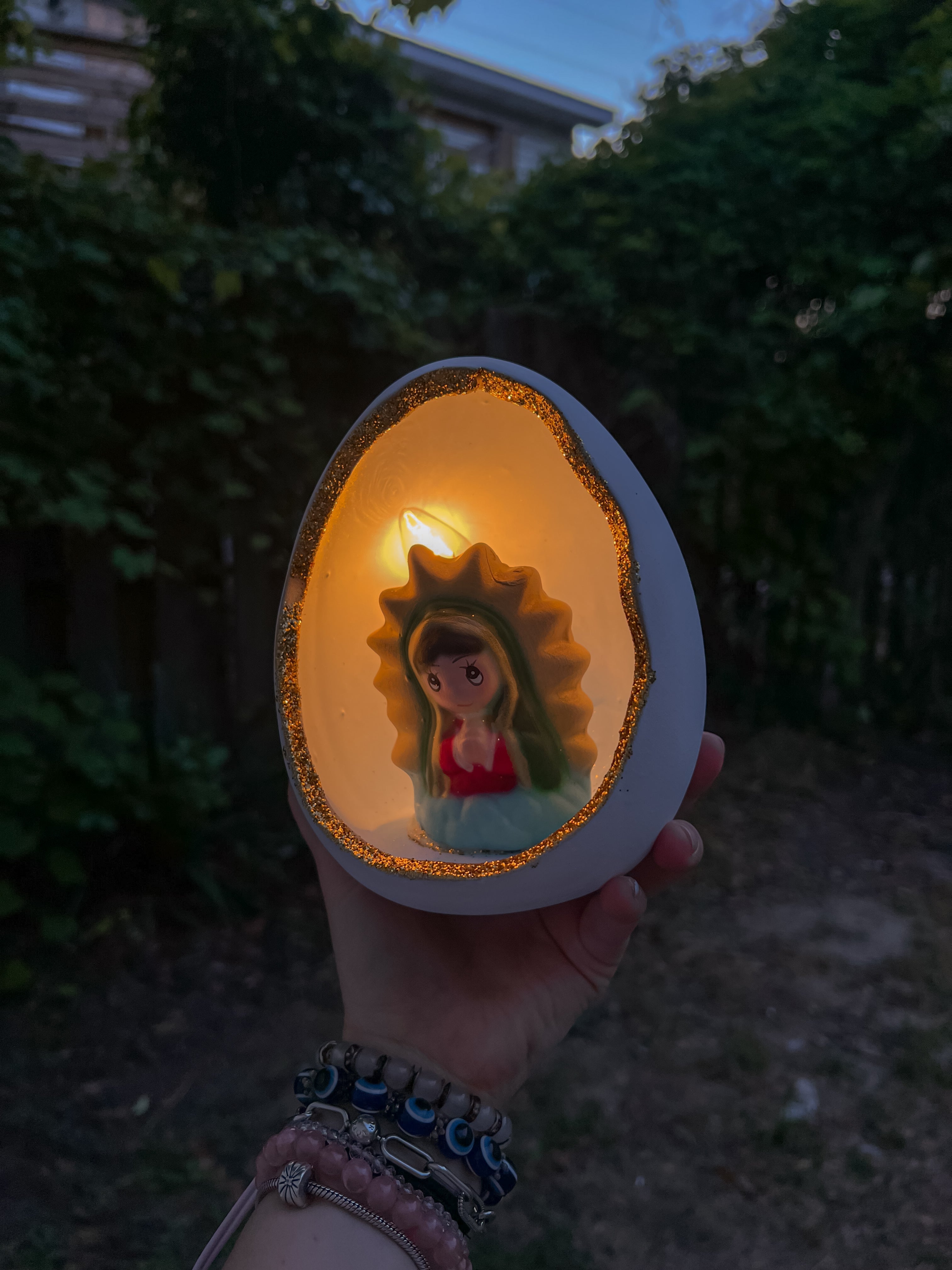 Lámpara de noche Huevito Virgencita