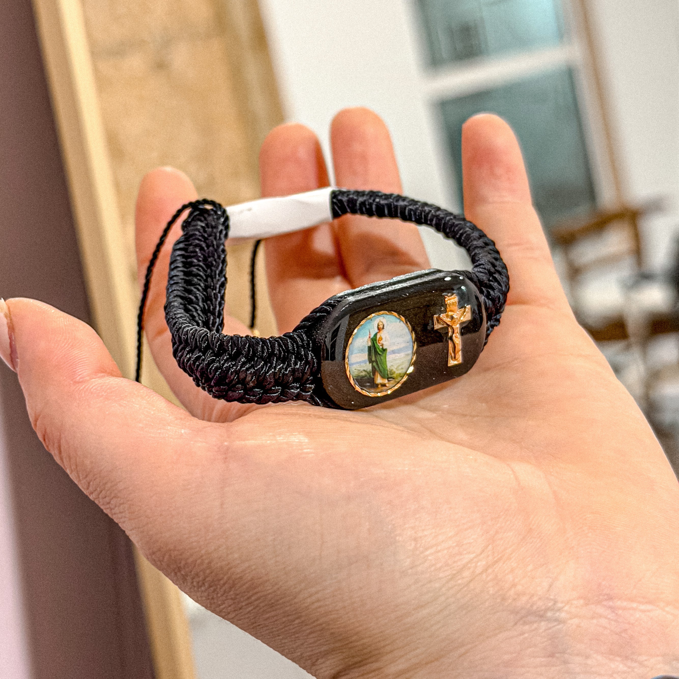 Pulsera Ajustable Negra Cruz San Judas