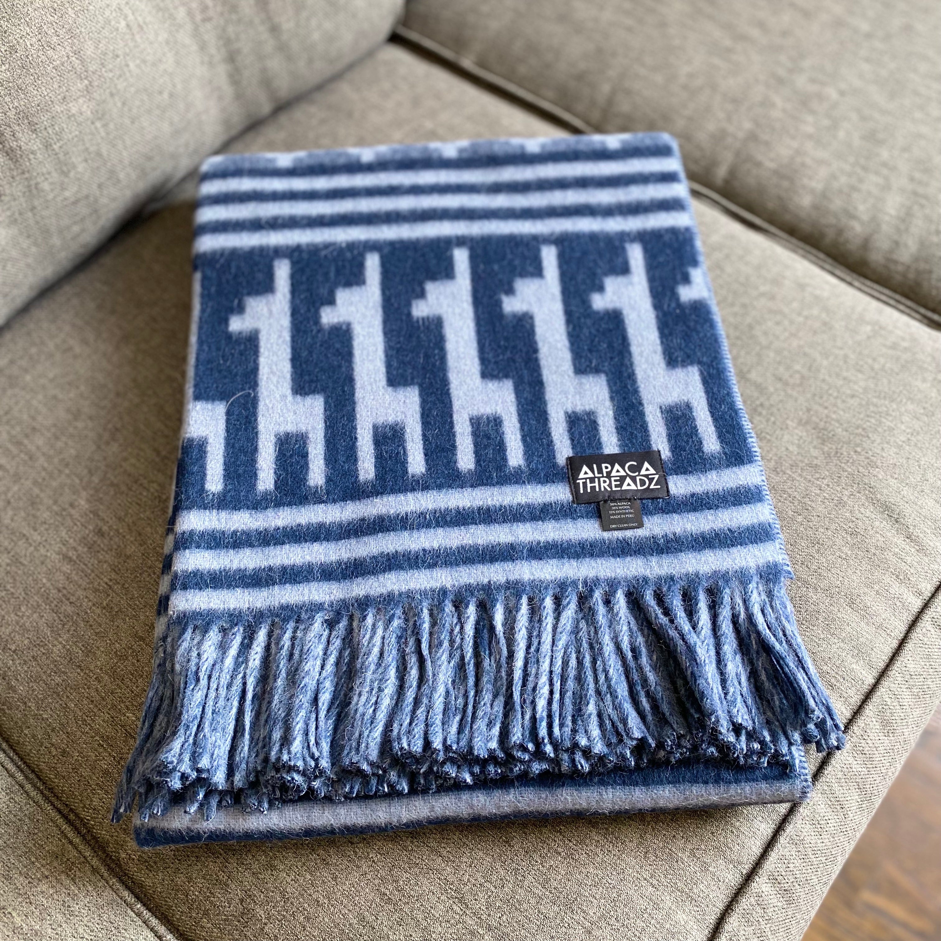 Manta de lana de alpaca — Diseño de alpaca