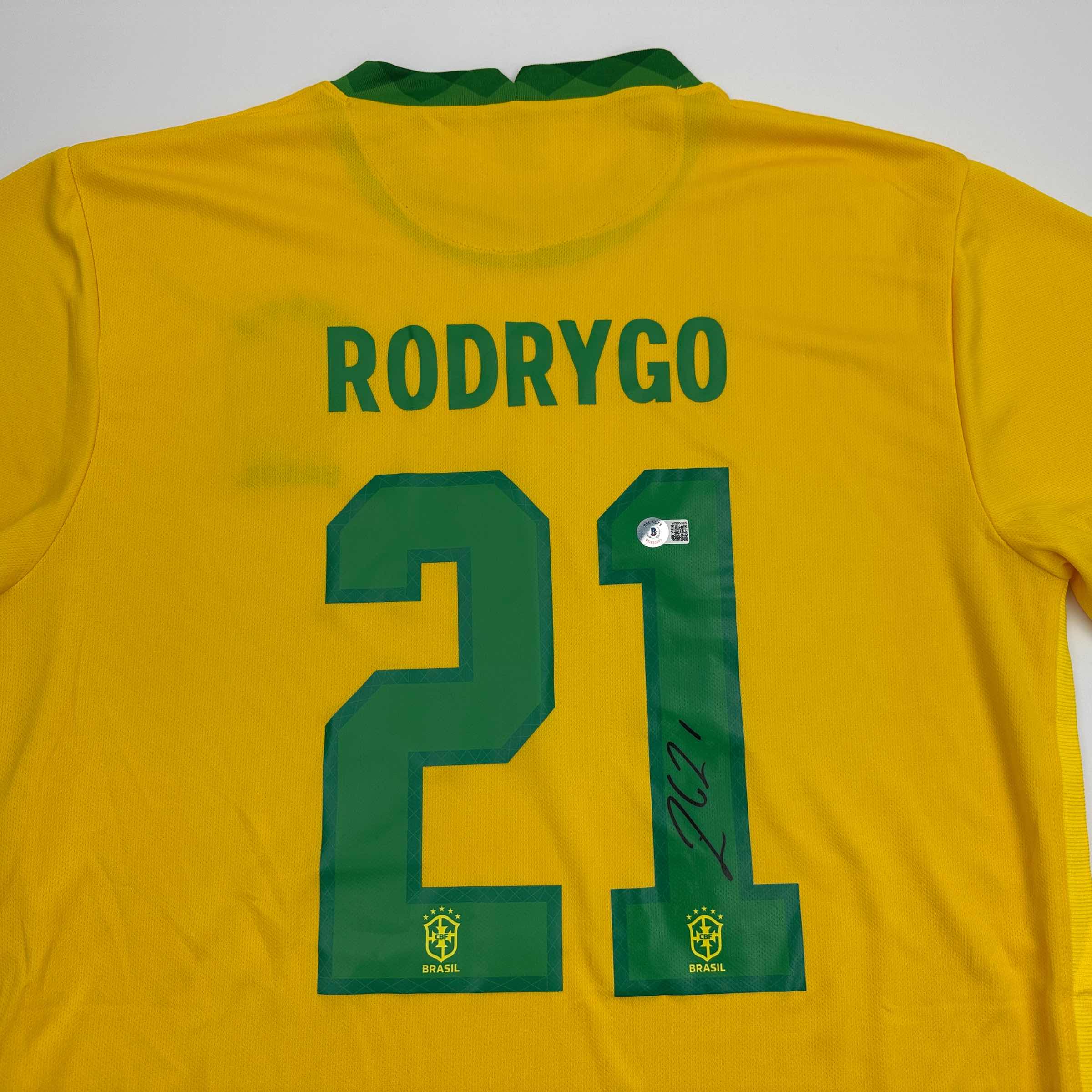 Rodrygo Silva de Goes - Camiseta de fútbol amarilla de Brasil, Copa del Mundo, autografiada/firmada, Beckett BAS COA