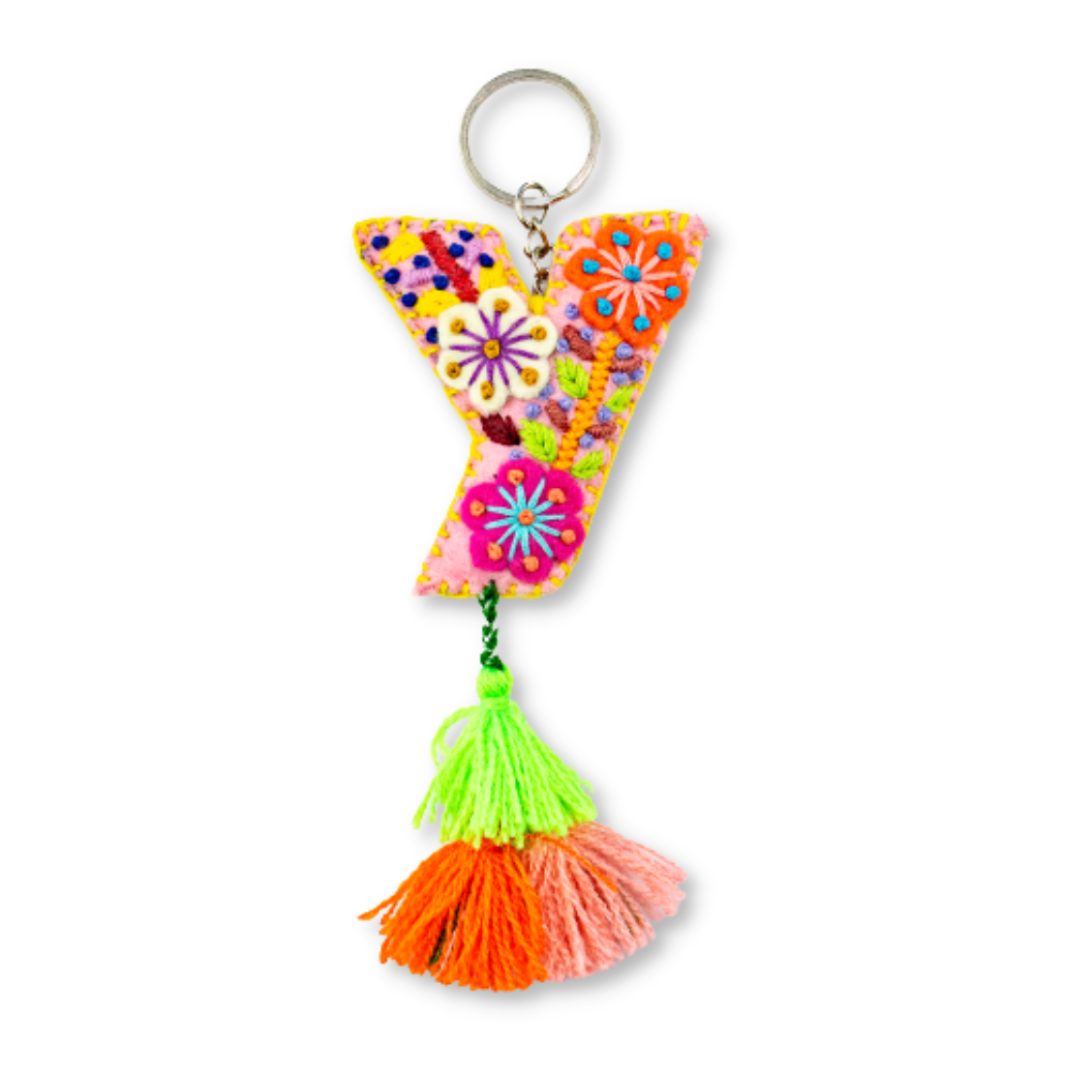 Llavero bohemio bordado con letra del alfabeto | Colgante para bolso - México