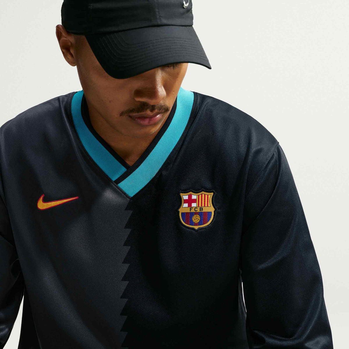 Nike 2026-27 Barcelona Men's Energy Third Long-Sleeve Soccer Jersey