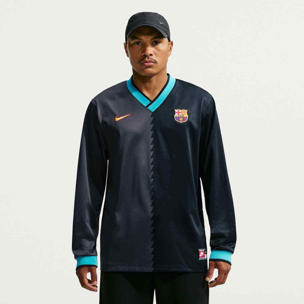 Nike 2026-27 Barcelona Men's Energy Third Long-Sleeve Soccer Jersey