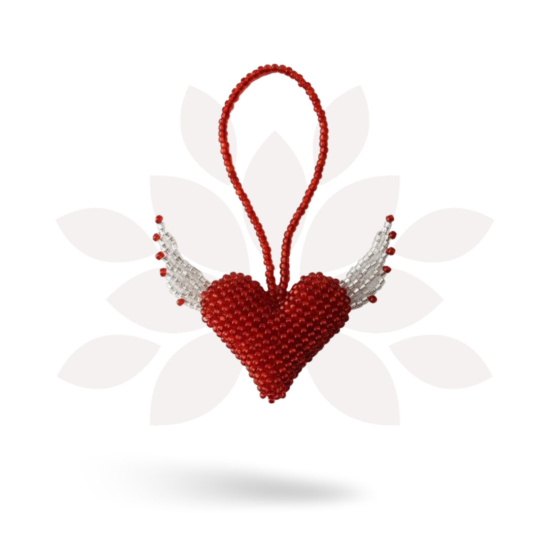 Adorno artesanal de cuentas de semillas "Corazón Volador" - Guatemala