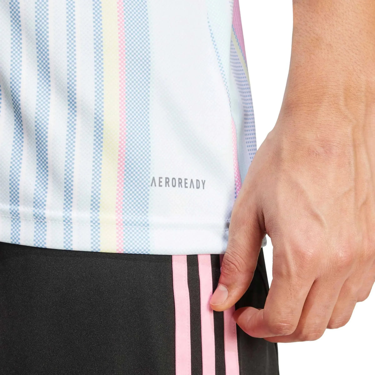 adidas 2025-26 Juventus Men's Pre-Match Soccer Jersey