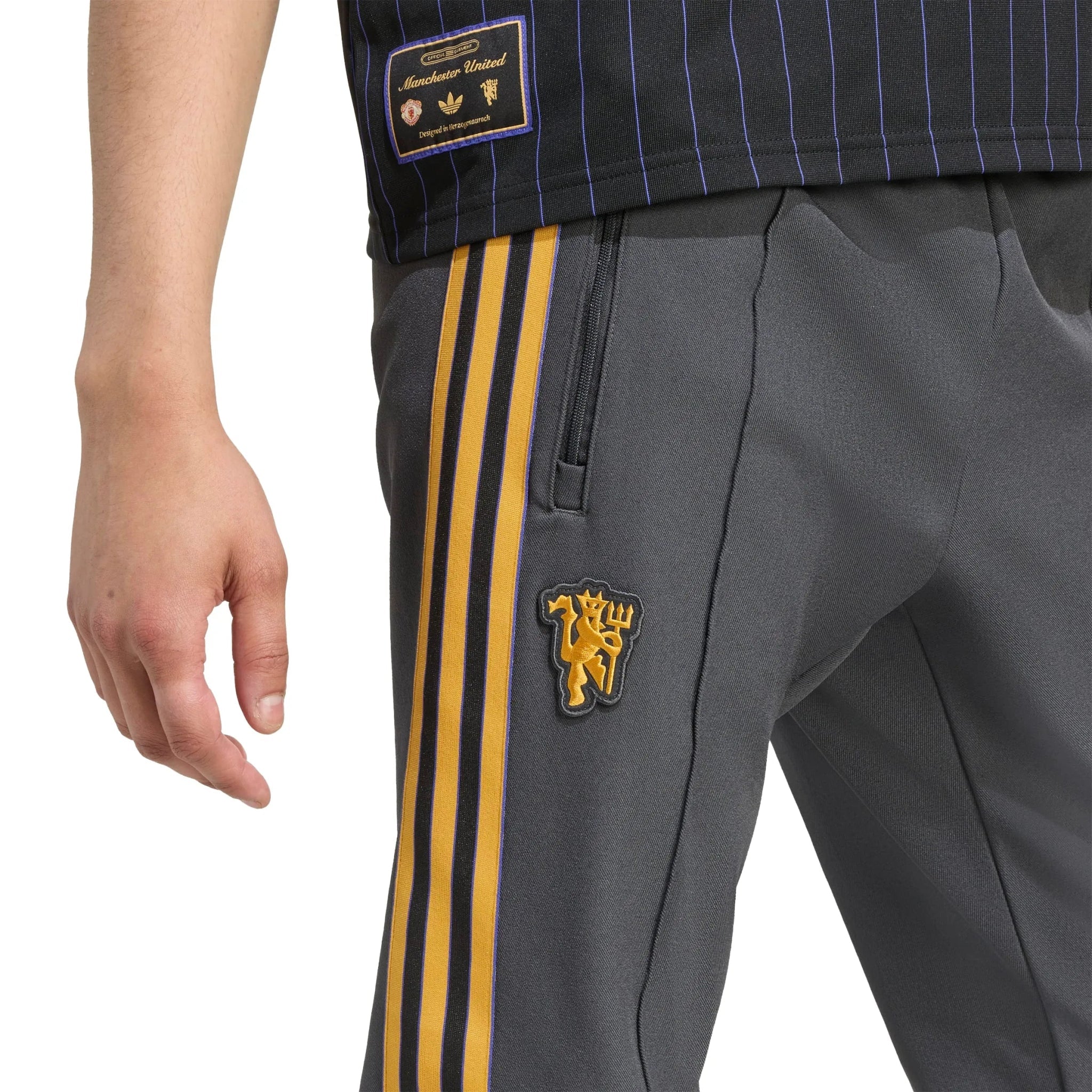adidas 2025-26 Manchester United Men's Icon Track Pants