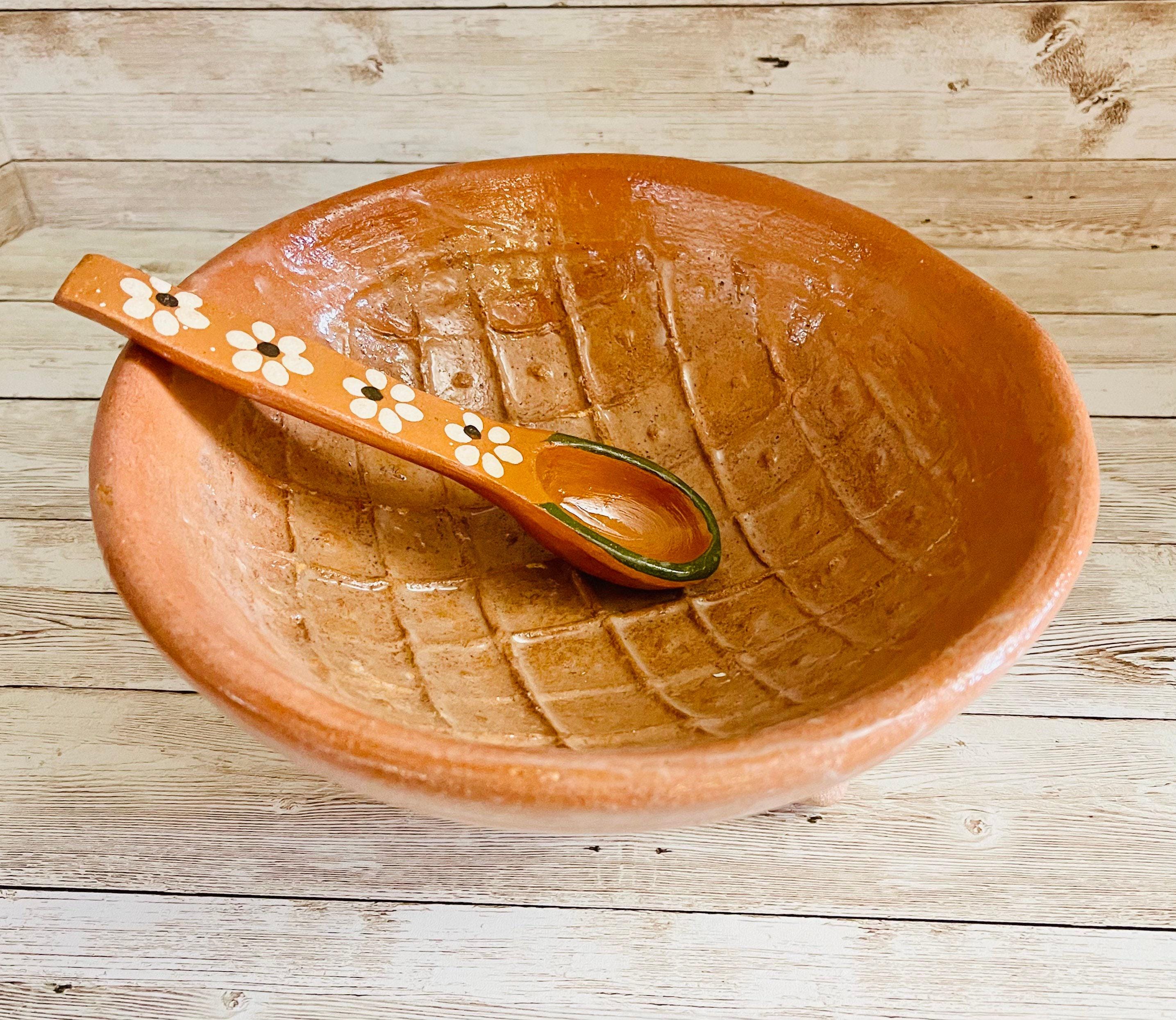 Authentic Mexican Molcajete with Spoon Molcajete Mexicano de Barro con Cuchara