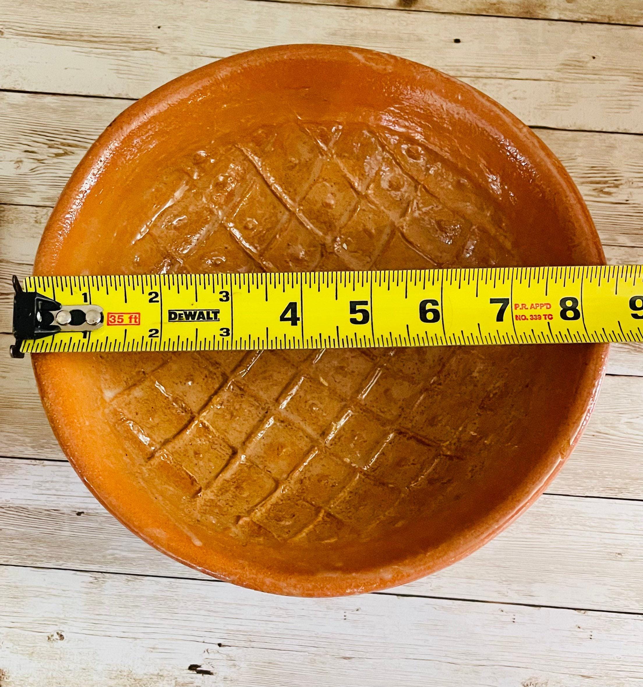 Authentic Mexican Molcajete with Spoon Molcajete Mexicano de Barro con Cuchara