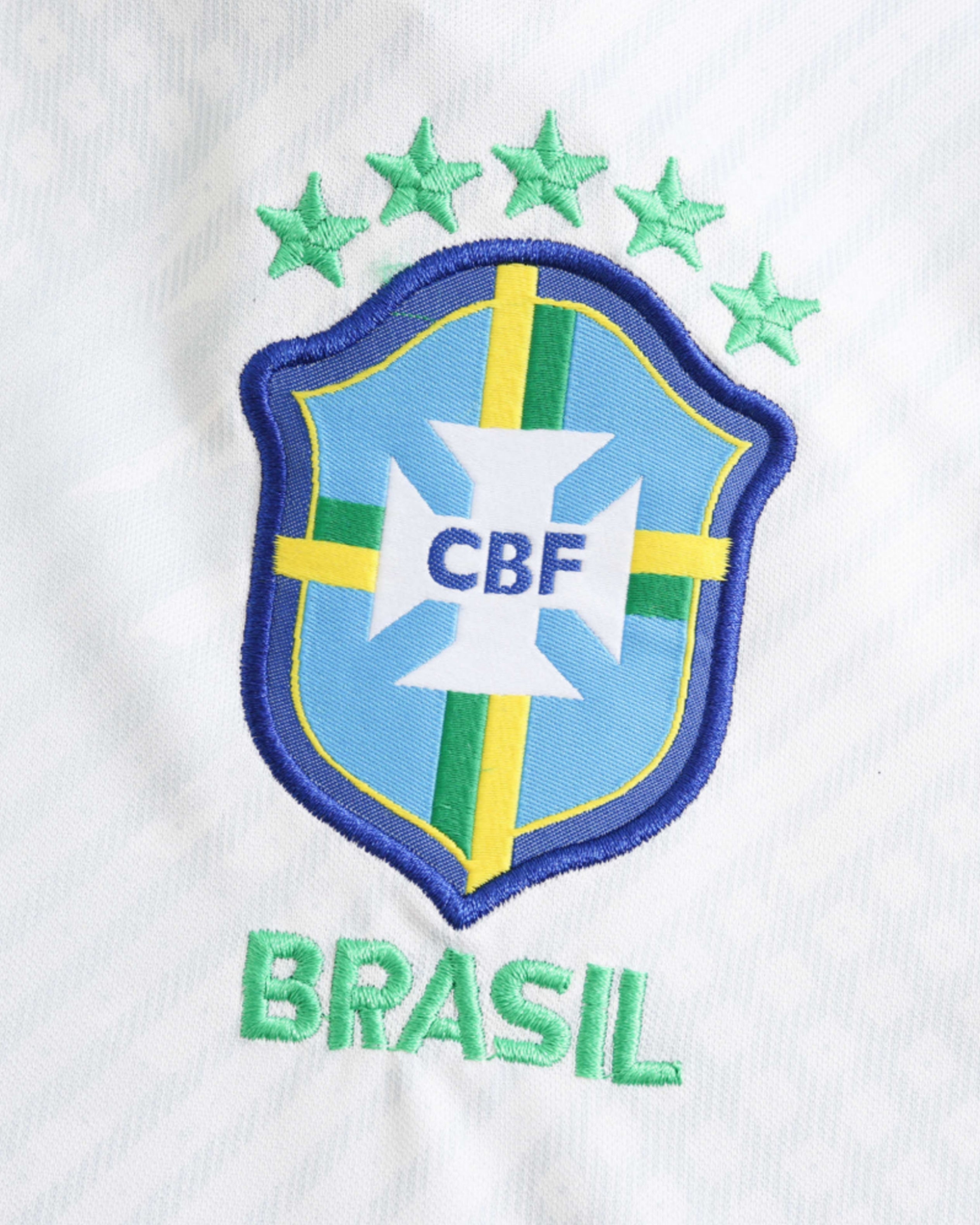 BRAZIL x CANARINHO FLIGHT PREMIUM KIT