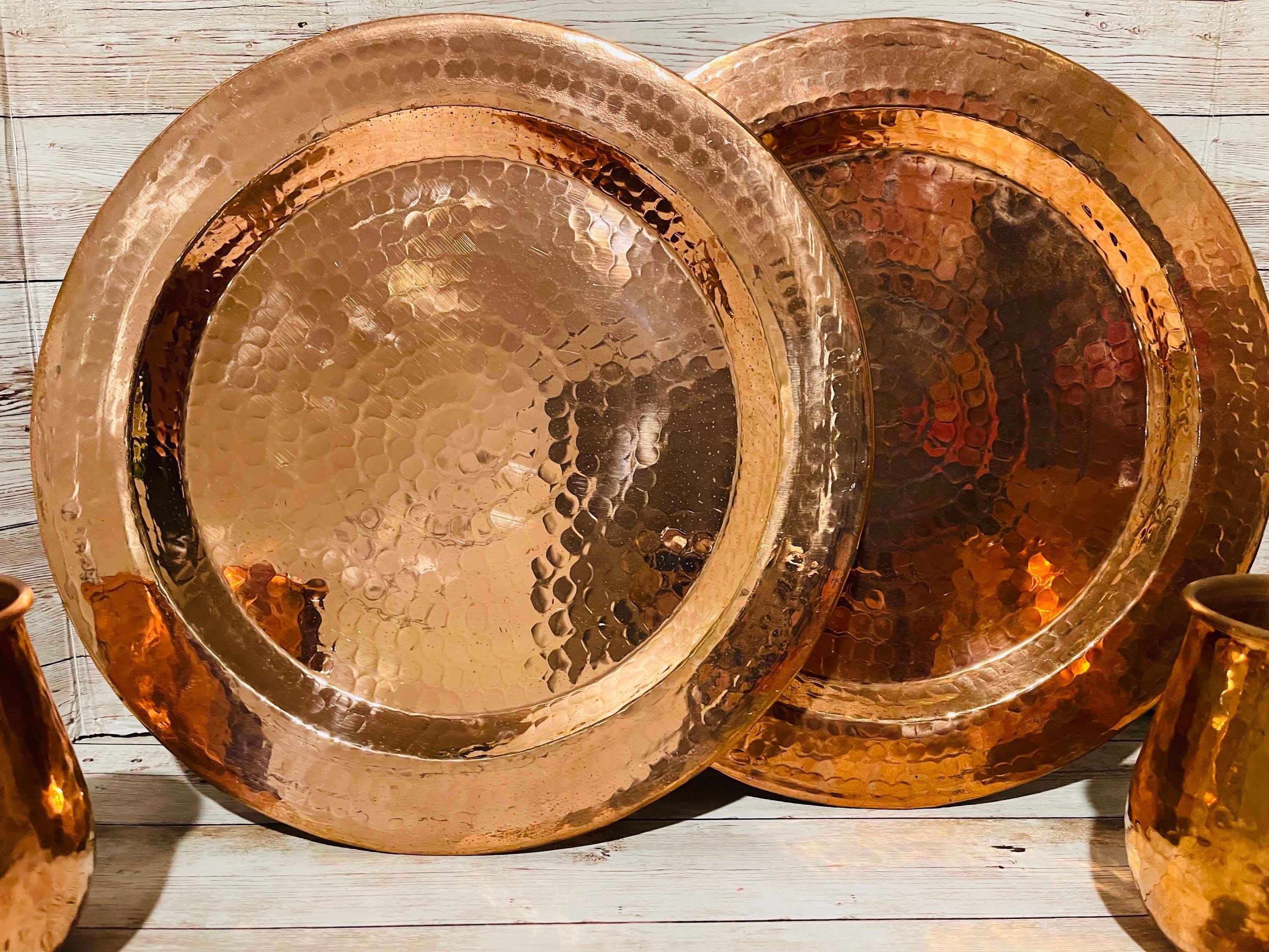 2 Mexican Copper Charger Plates with 2 Copper Cups 2 Platos de Cobre Mexicano con 2 Vasos de Cobre