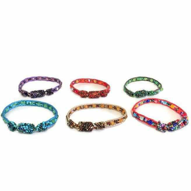 Pulsera de cuero con cierre magnético - Guatemala