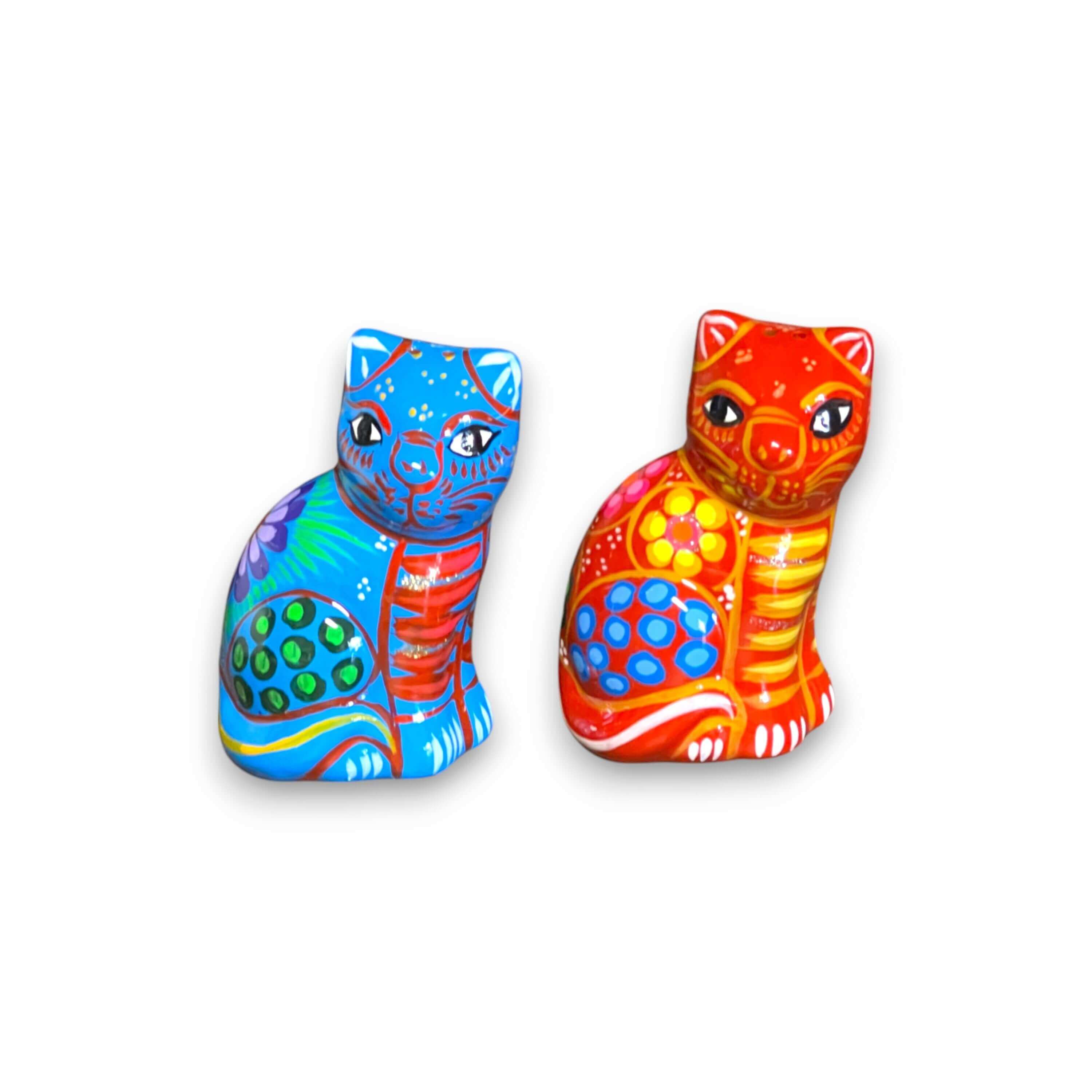 Juego de 2 saleros y pimenteros de talavera con forma de gato | Cerámica pintada a mano