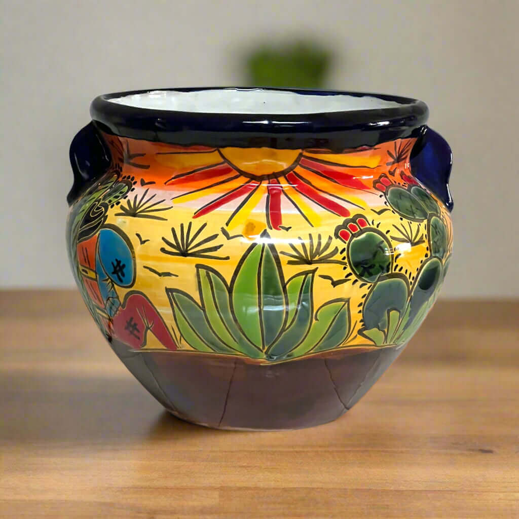 Maceta de Talavera | Jardinera mexicana pintada a mano con escena del desierto
