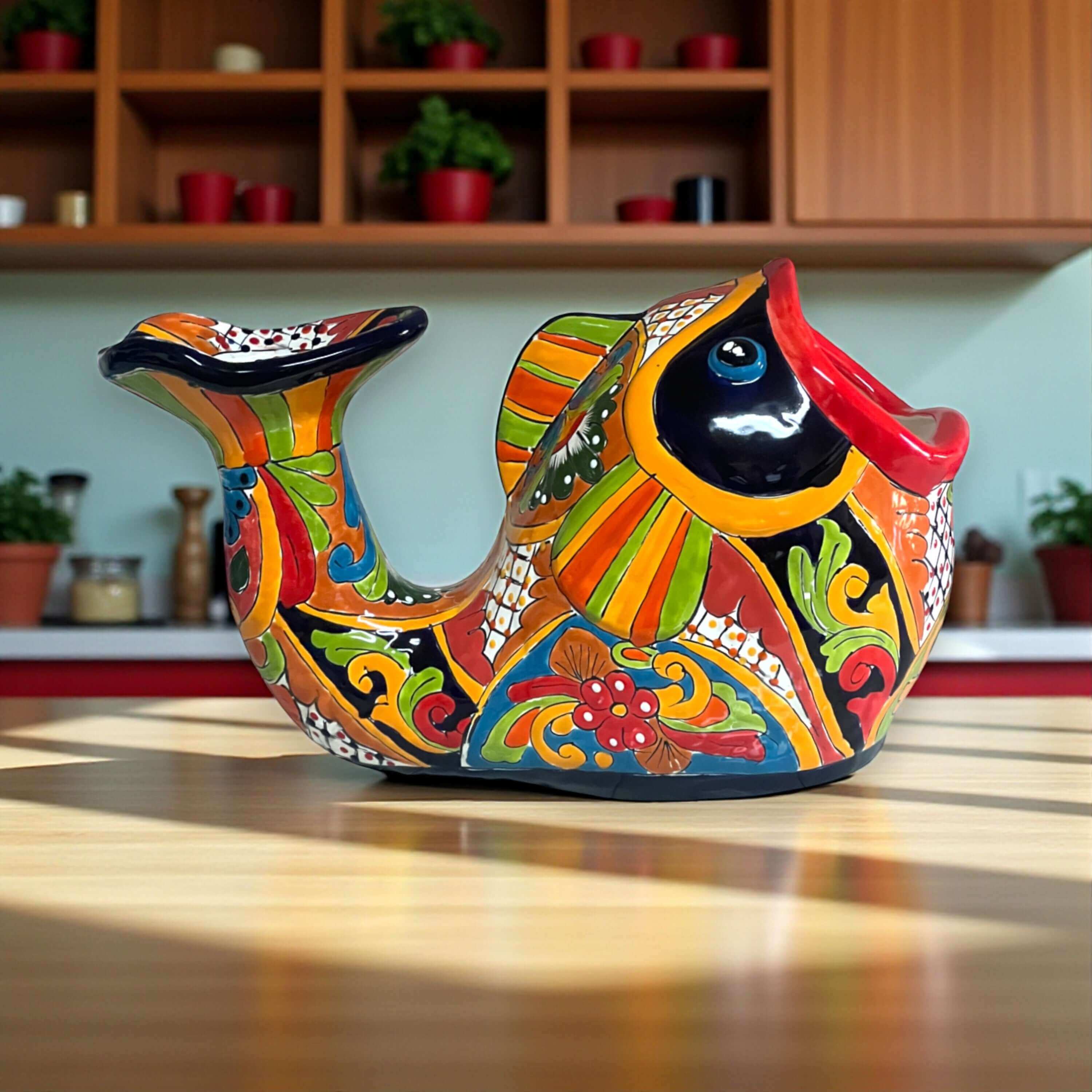 Macetero de Talavera con forma de Pez | Decoración Mexicana de Cerámica Pintada a Mano