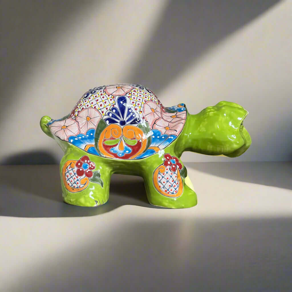 Estatua de tortuga de Talavera | Tortuga de cerámica mexicana pintada a mano