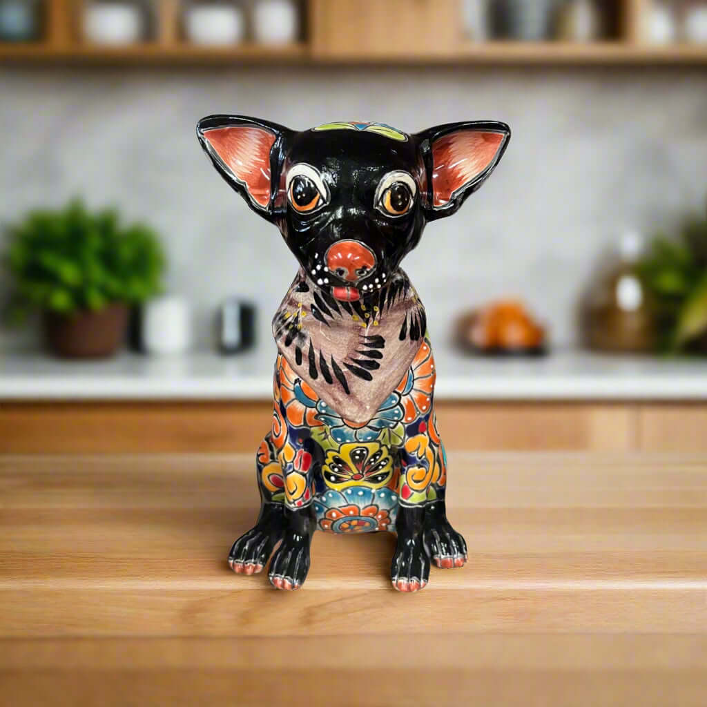 Estatua de Chihuahua de Talavera | Figura de Perro Mexicano Hecha a Mano