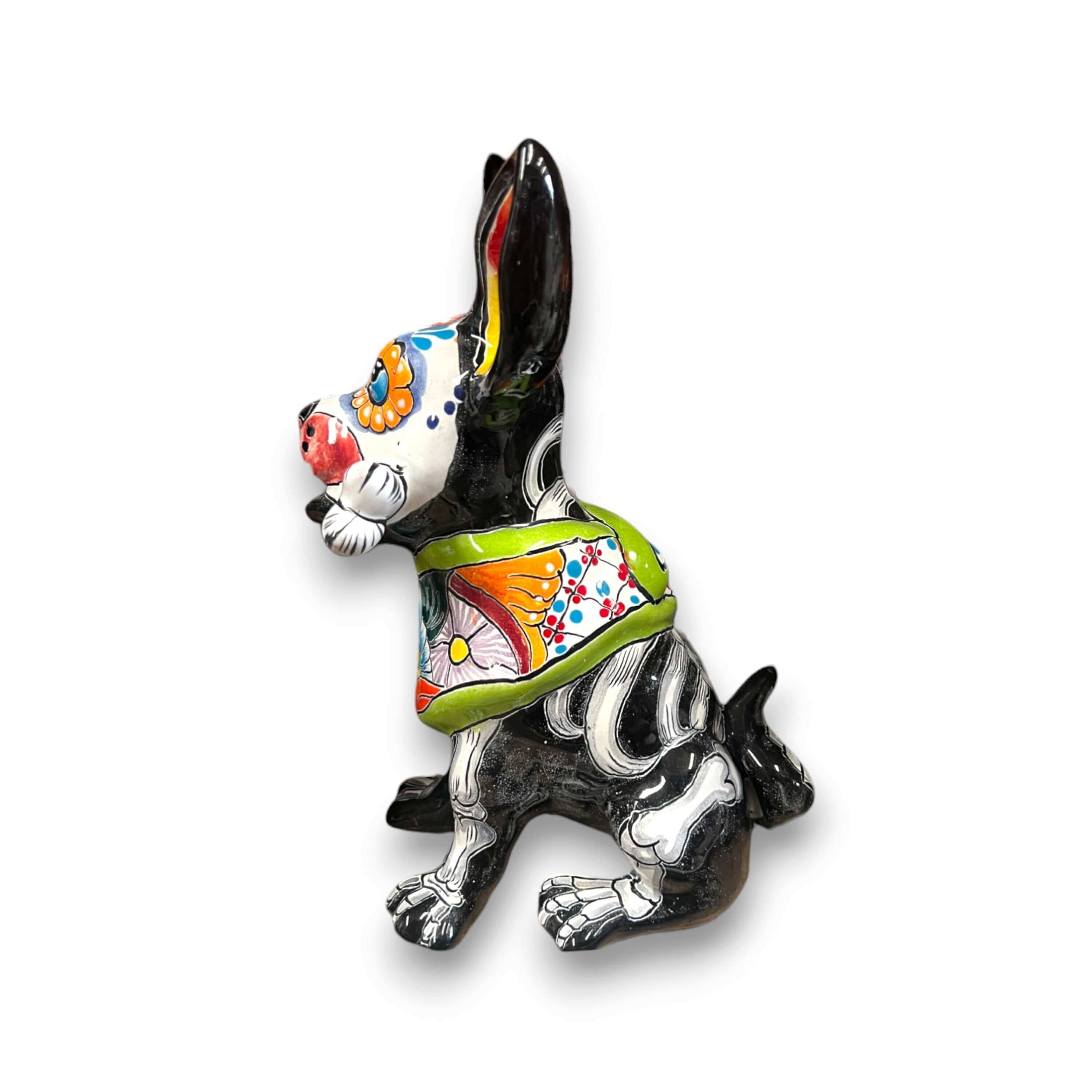 Talavera Chihuahua Sosteniendo Hueso | Figura de Perro del Día de Muertos