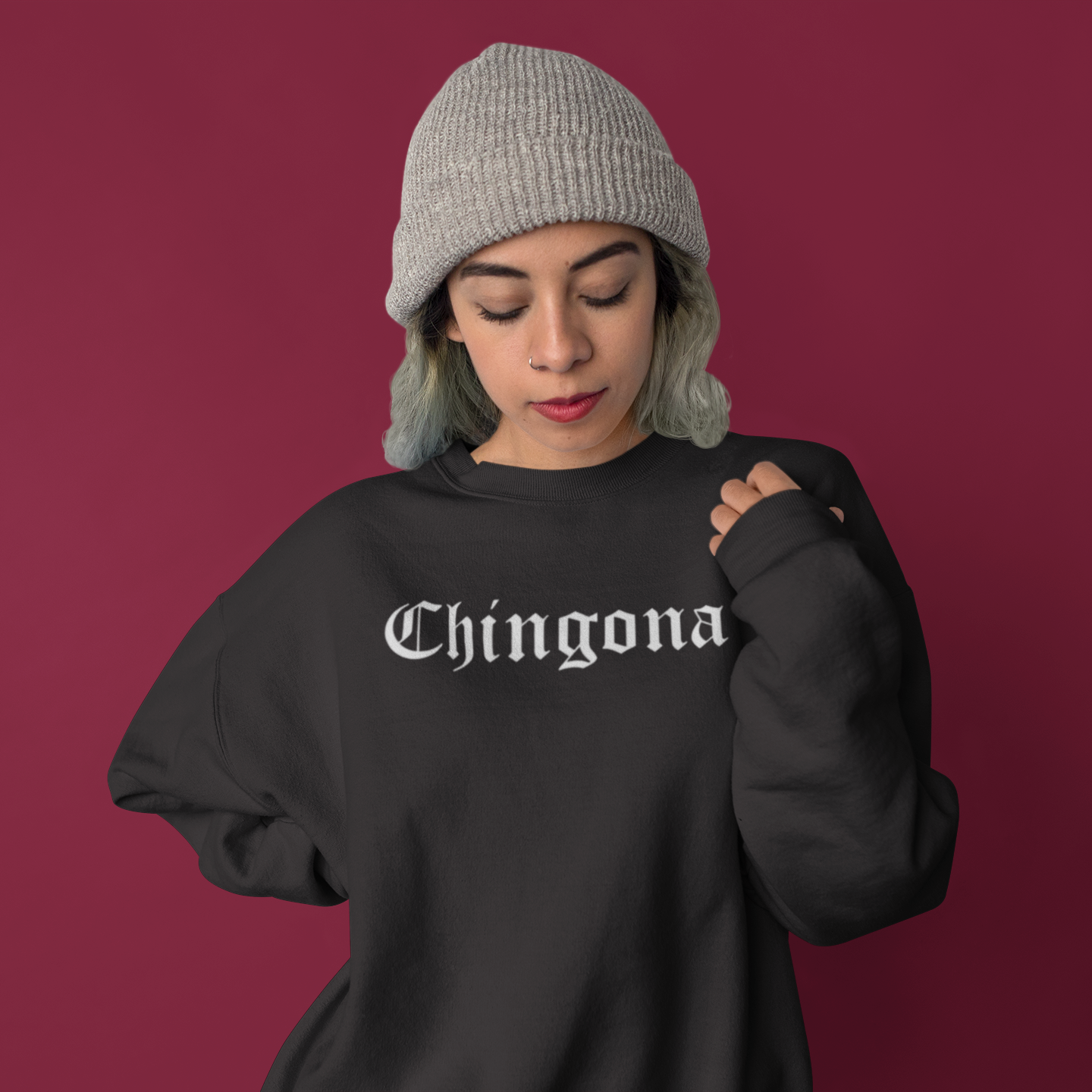 Sudadera cuello redondo Chingona | Viral Latino forrada de vellón | 3 colores
