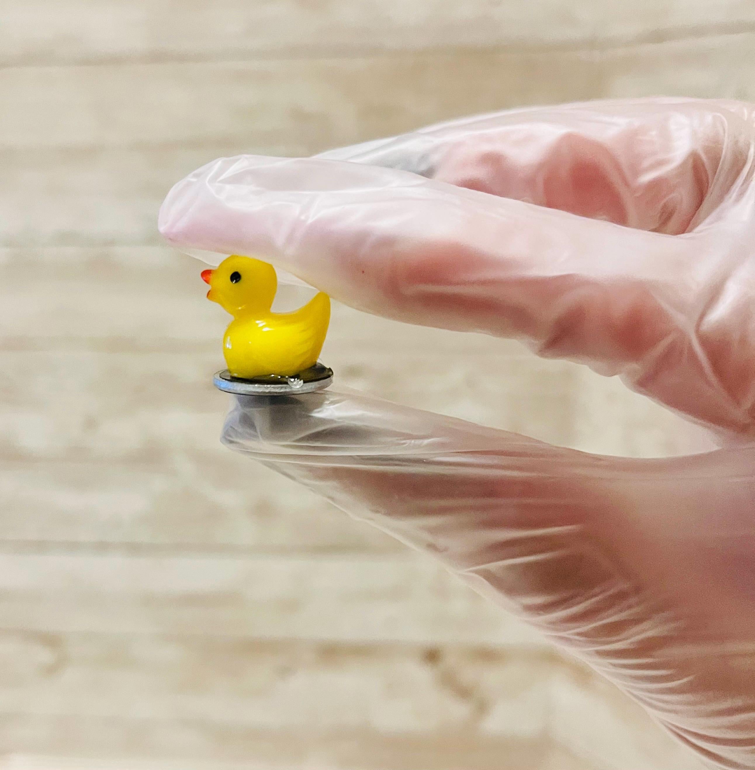 Fichas Magneticas de Patitos con Pala Magnetica Resin Filler Cards Duckies Chips with Magnetic Wand for Bingo