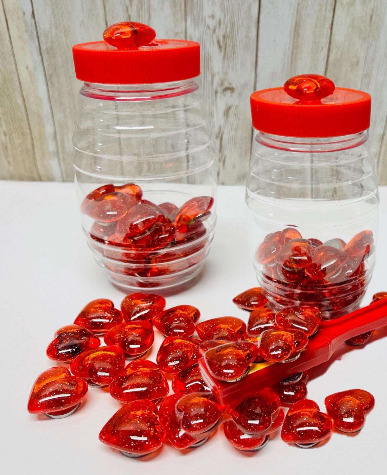 40 Fichas Magneticas de Corazonsitos con Pala Magnetica 40 Magnetic Heart Chips and Wand to Play Bingo