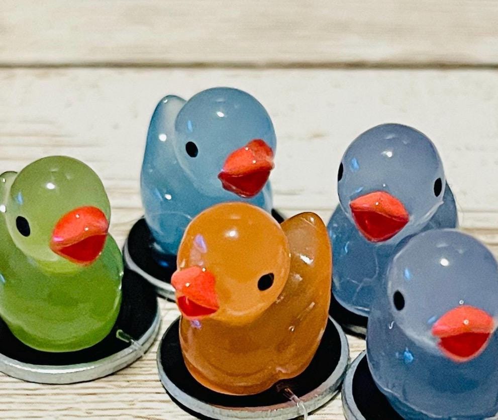 50 Fichas Luminosas Magneticas Para Bingo con Pala Magnetica 50 Luminous Resin Chips & Wand for Bingo