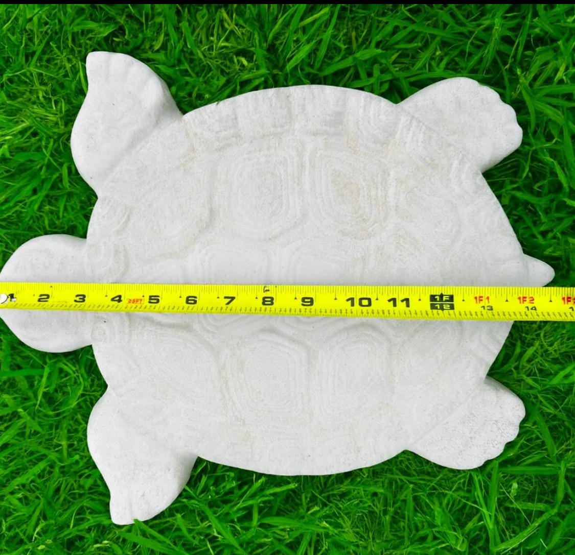 2x Bundle Garden Turtle Stepping Stones Garden Pathway Stepping Stone Outdoor Yard Decoration Cement Paver Lawn and Patio Ornament Bundle